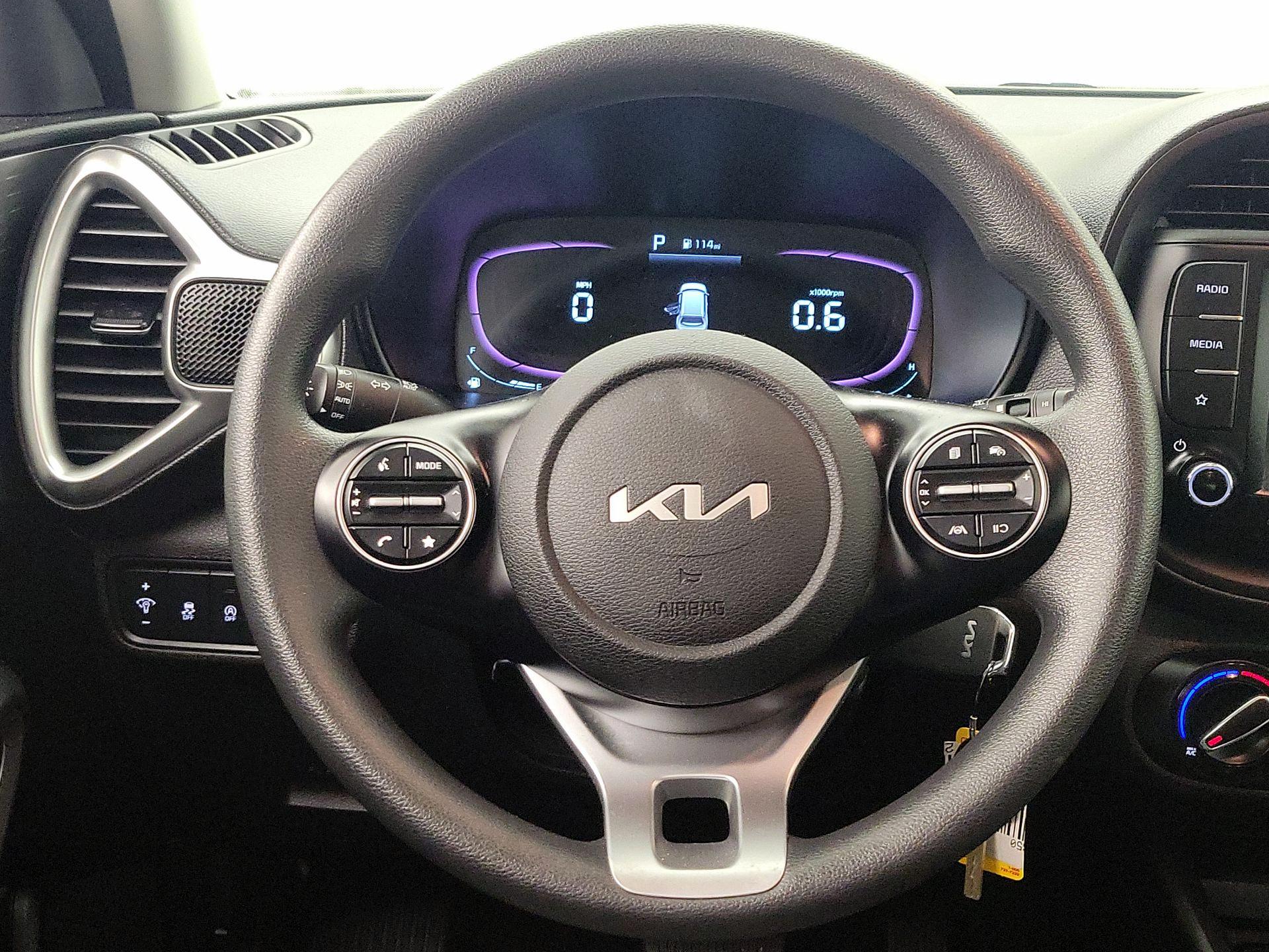 Thumbnail: 2023 Kia Soul - 10