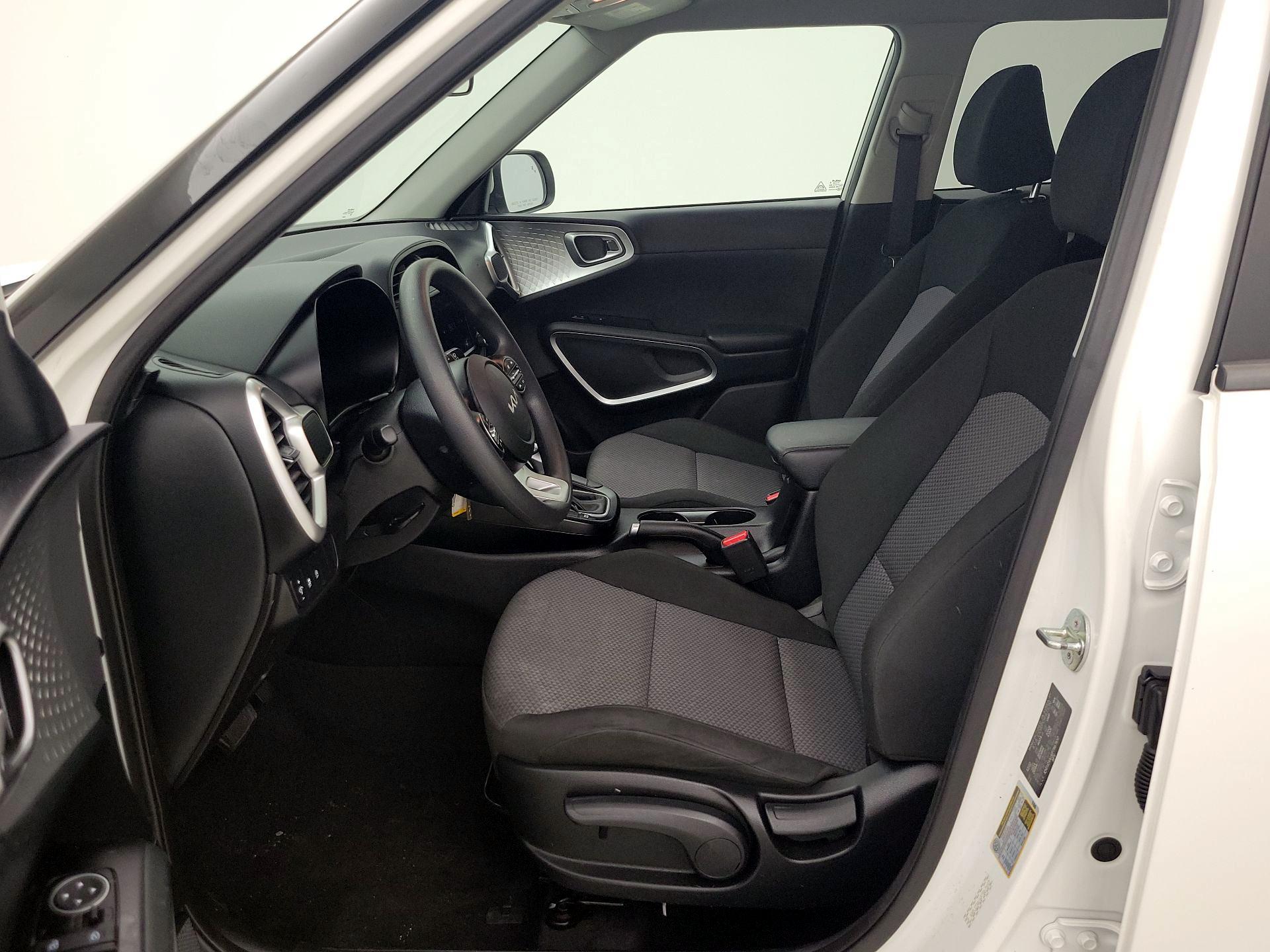 Thumbnail: 2023 Kia Soul - 11