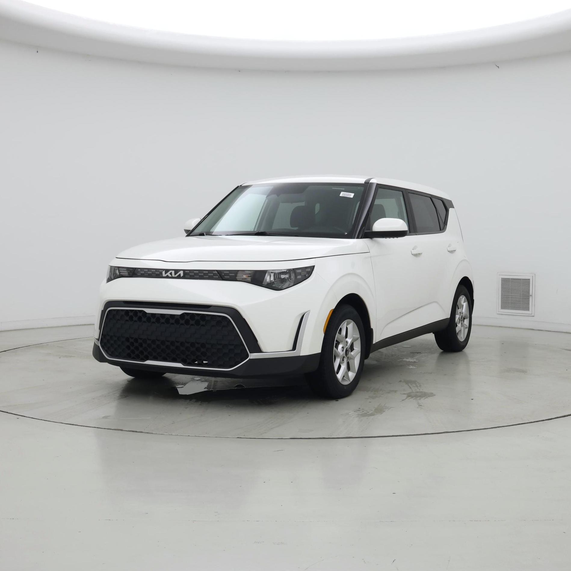 Thumbnail: 2023 Kia Soul - 4