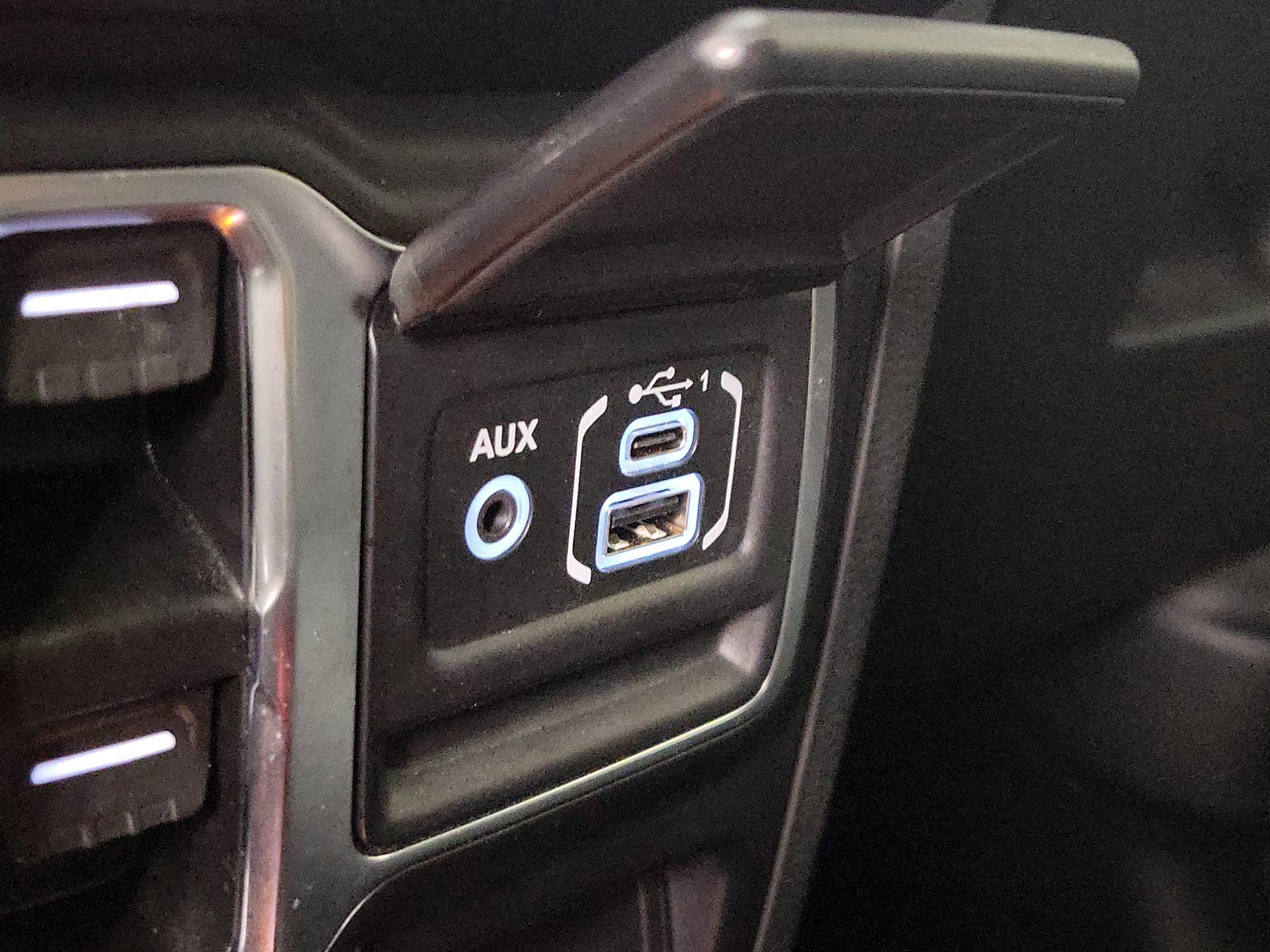 Thumbnail: 2022 Jeep Gladiator - 19