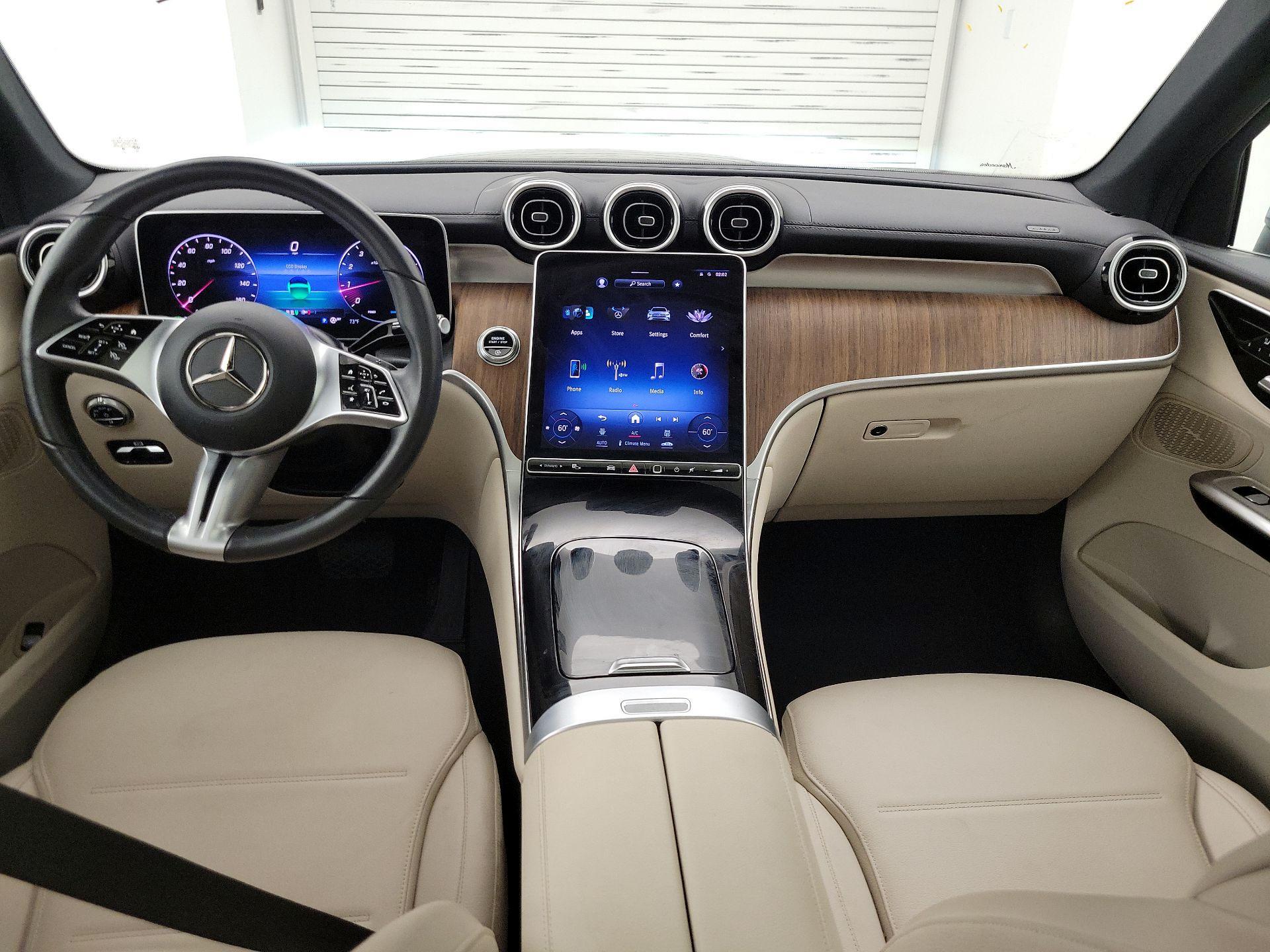 Thumbnail: 2024 Mercedes-Benz GLC - 9
