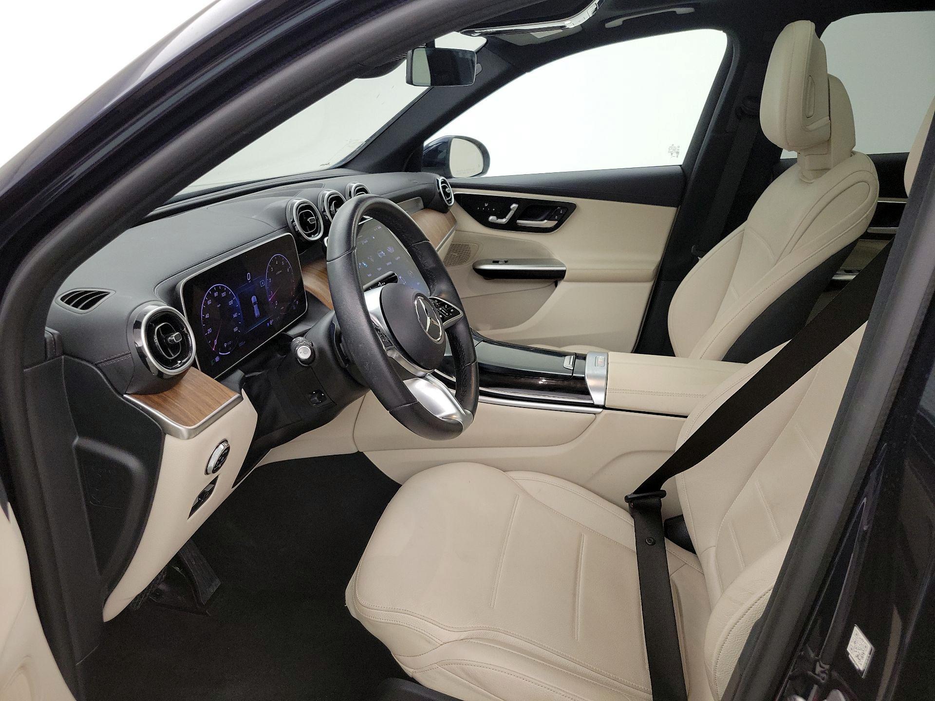 Thumbnail: 2024 Mercedes-Benz GLC - 11