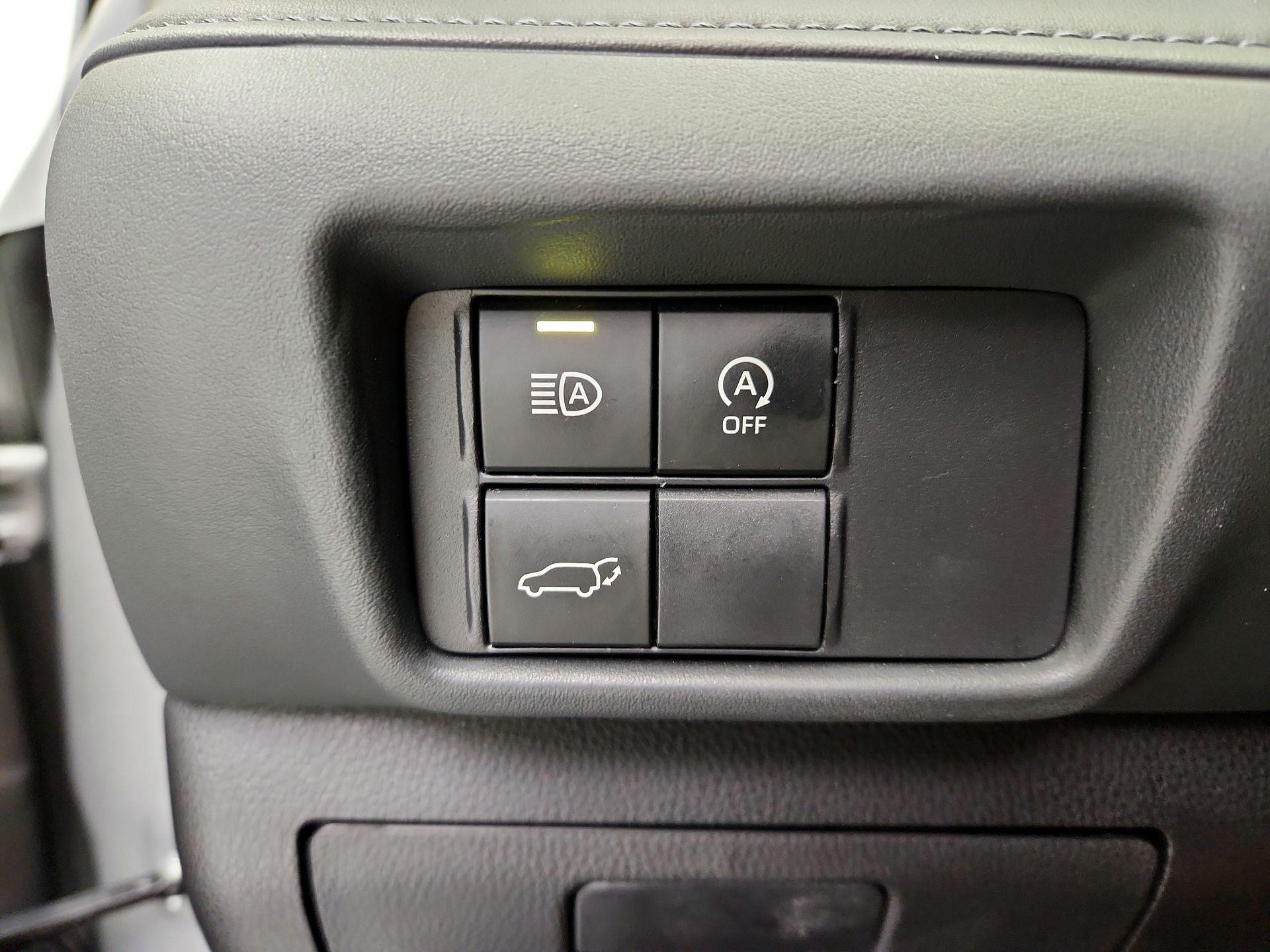 Thumbnail: 2025 Toyota Highlander - 13