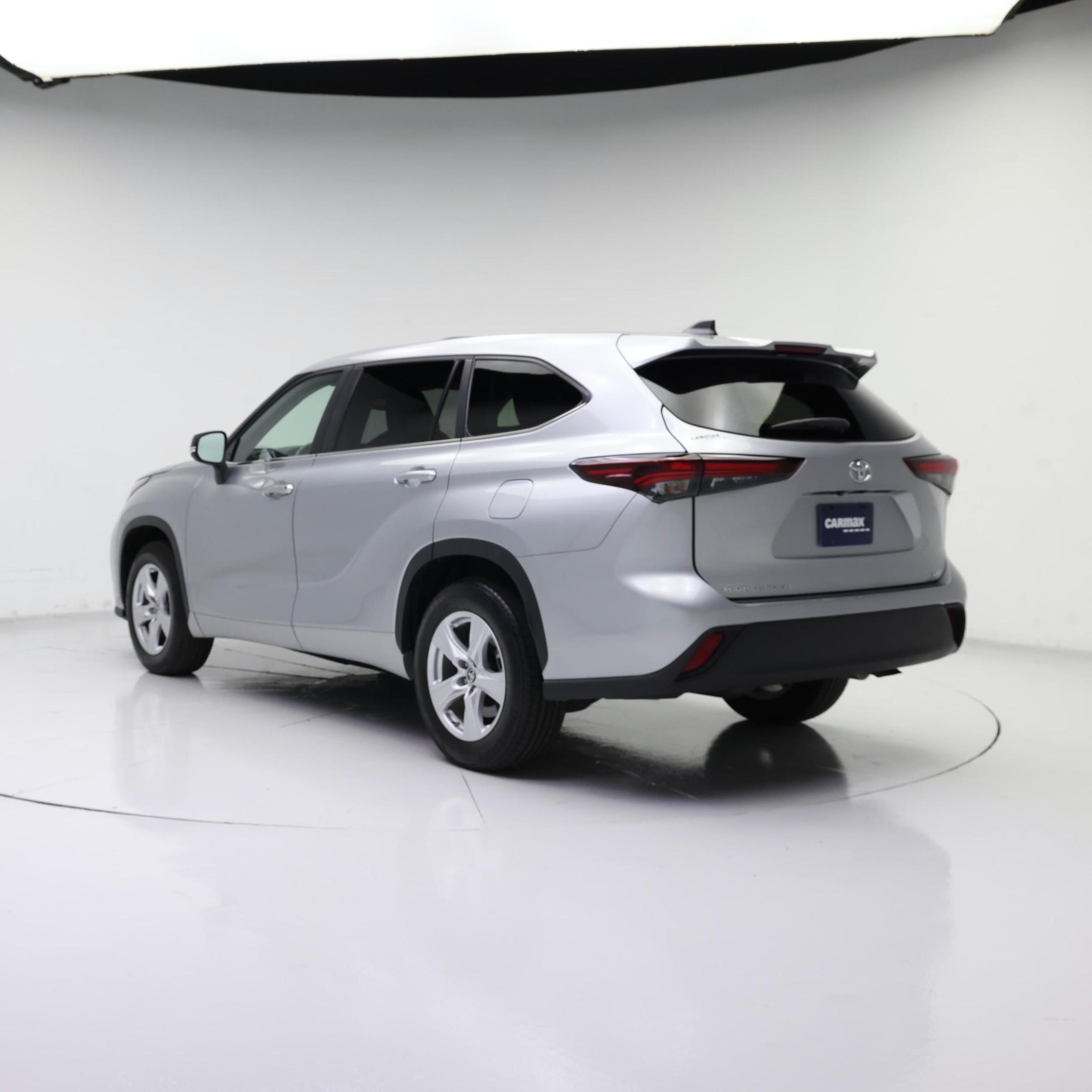 Thumbnail: 2025 Toyota Highlander - 2