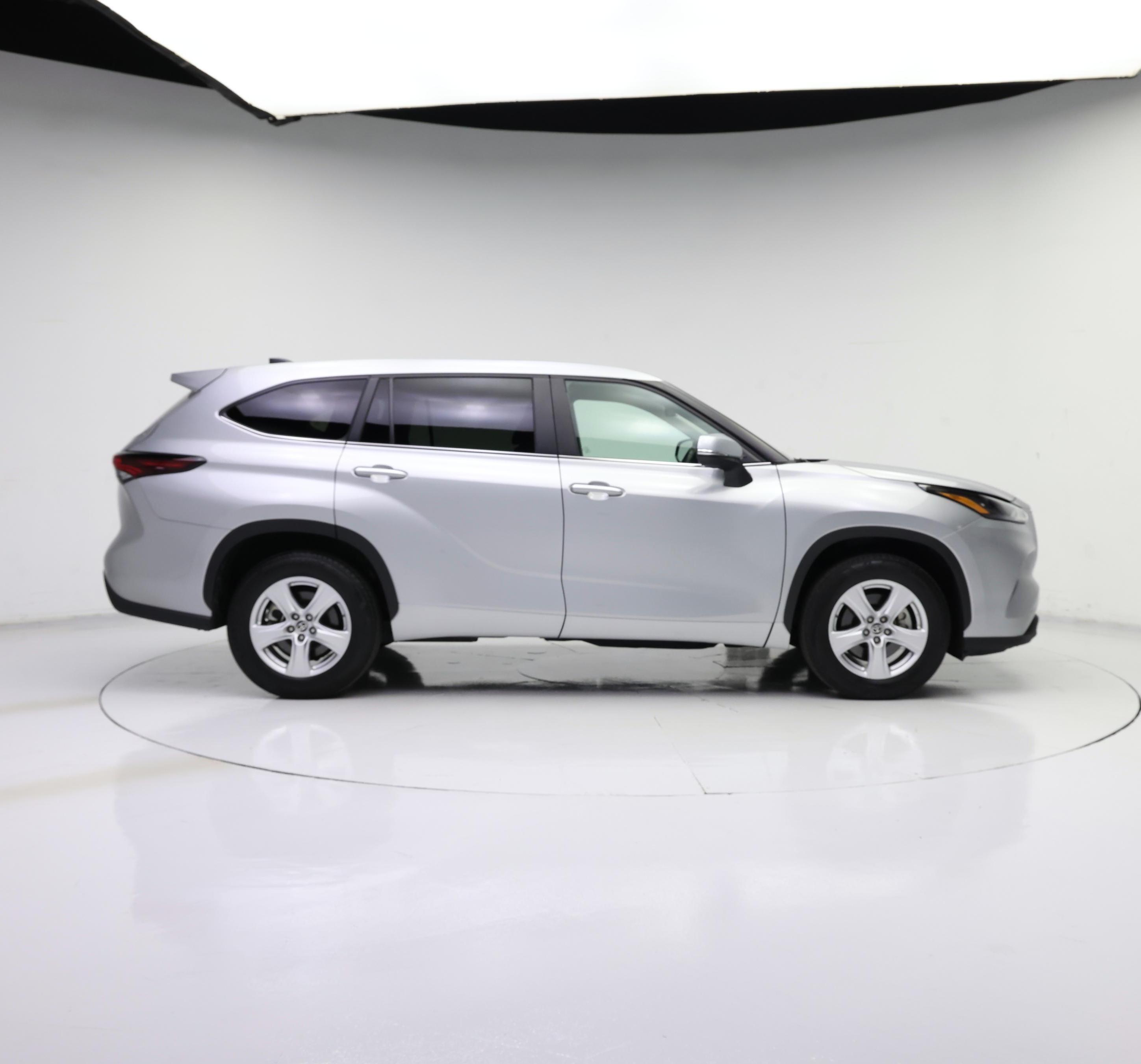 Thumbnail: 2025 Toyota Highlander - 7