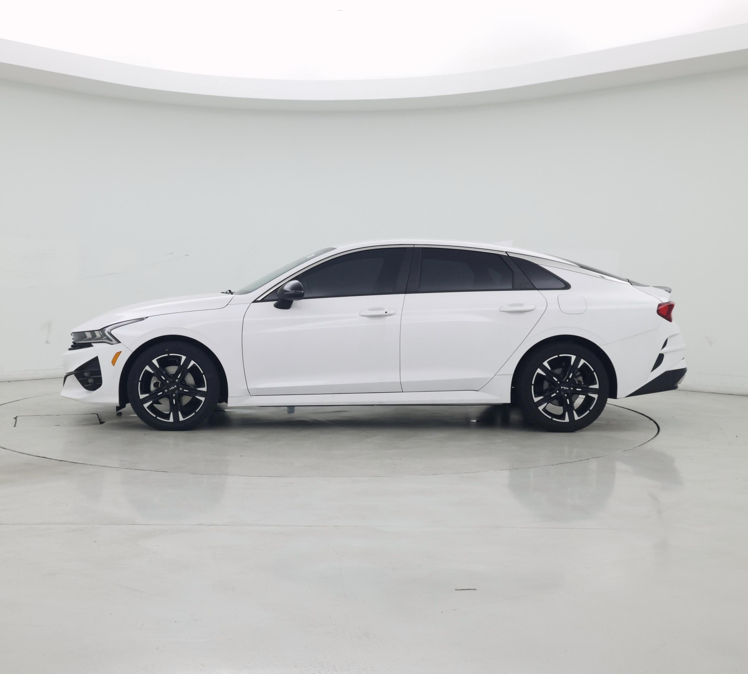 Thumbnail: 2024 Kia K5 - 3