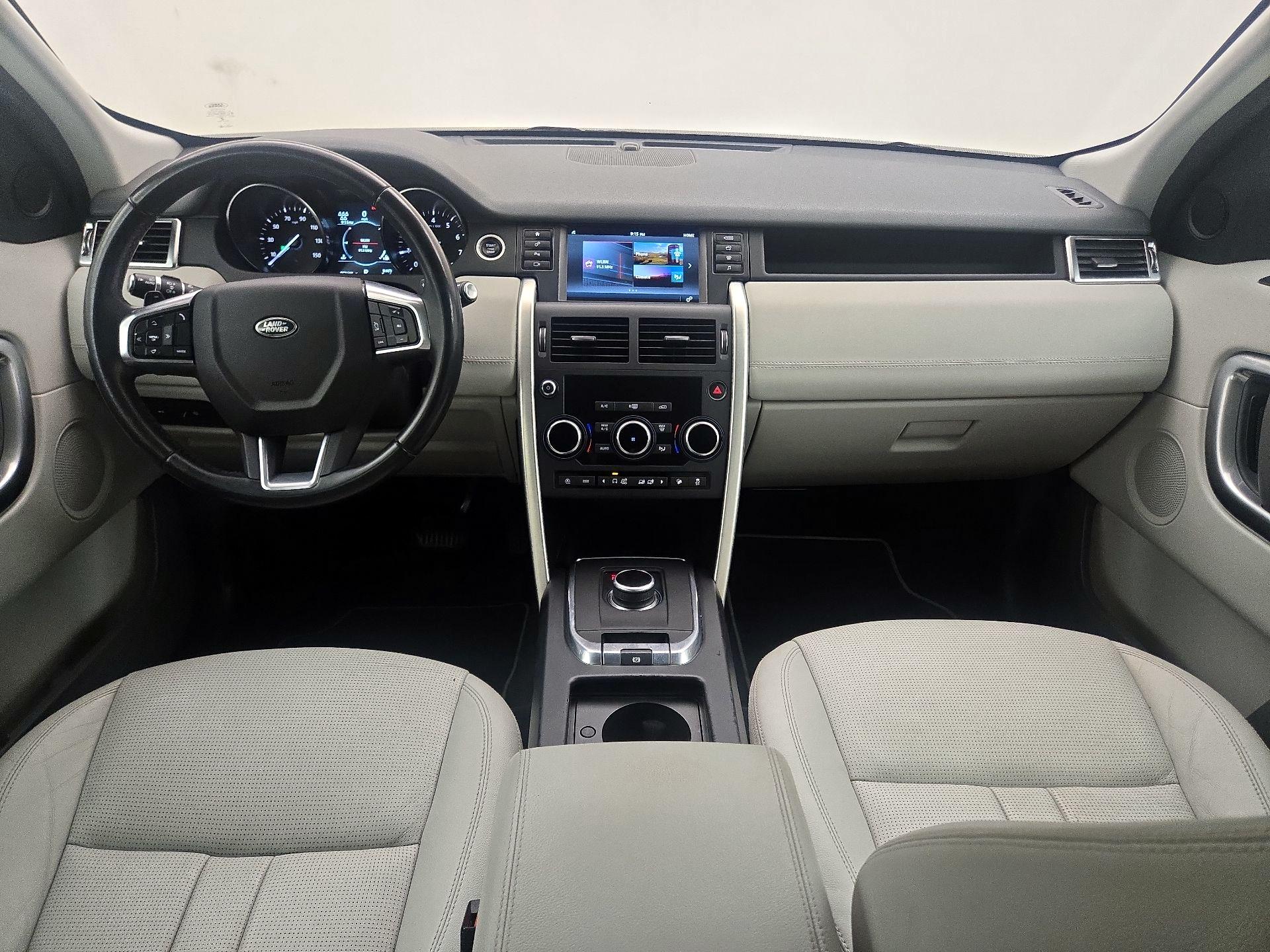 Thumbnail: 2019 Land Rover Discovery Sport - 9