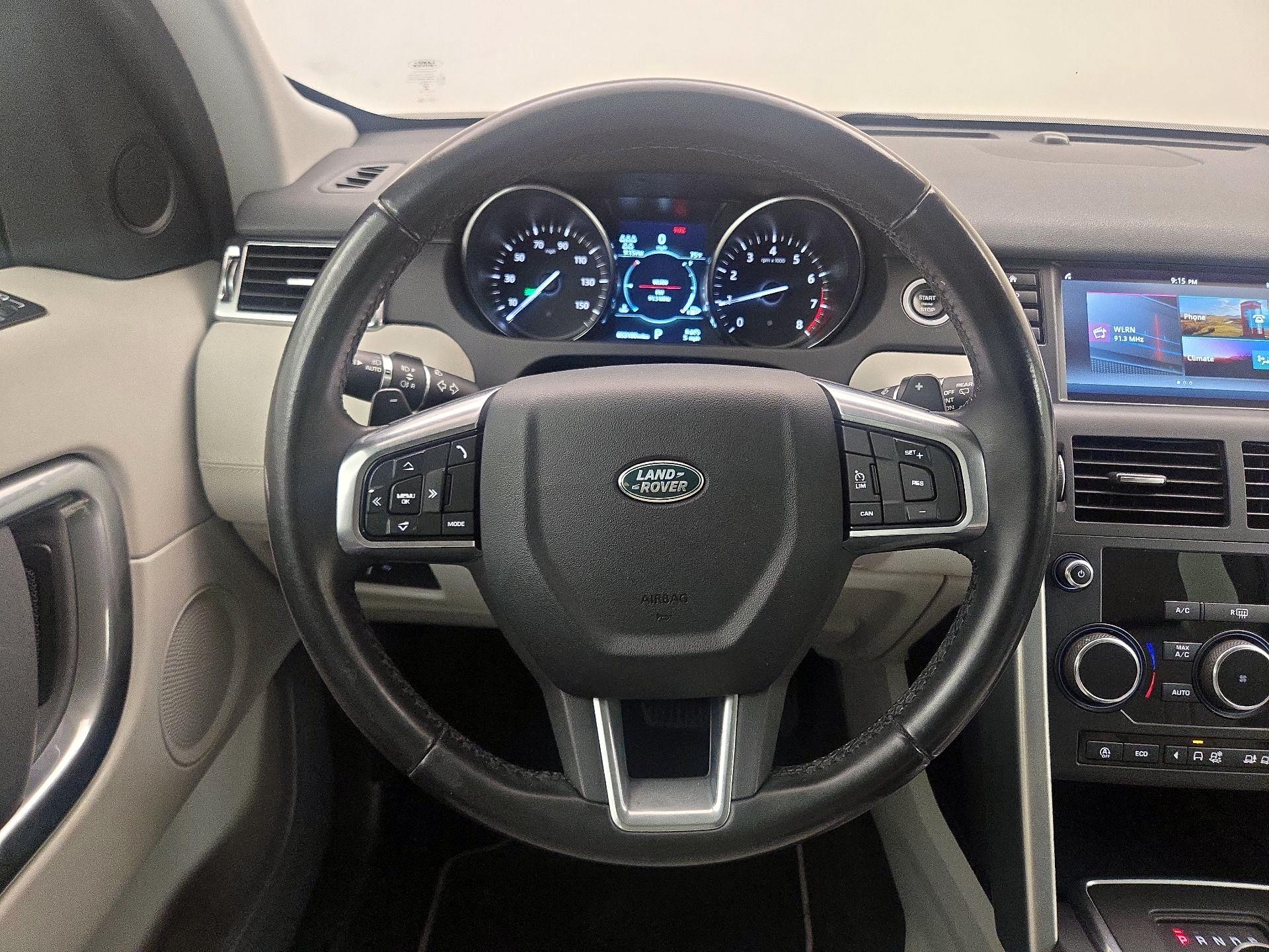 Thumbnail: 2019 Land Rover Discovery Sport - 10