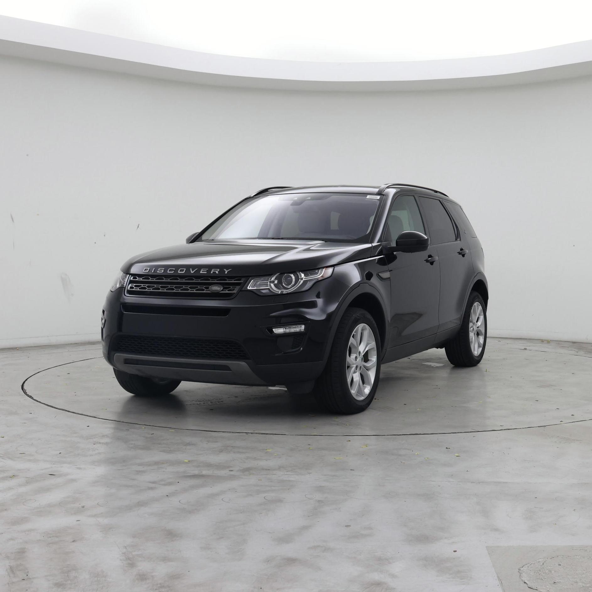 Thumbnail: 2019 Land Rover Discovery Sport - 4
