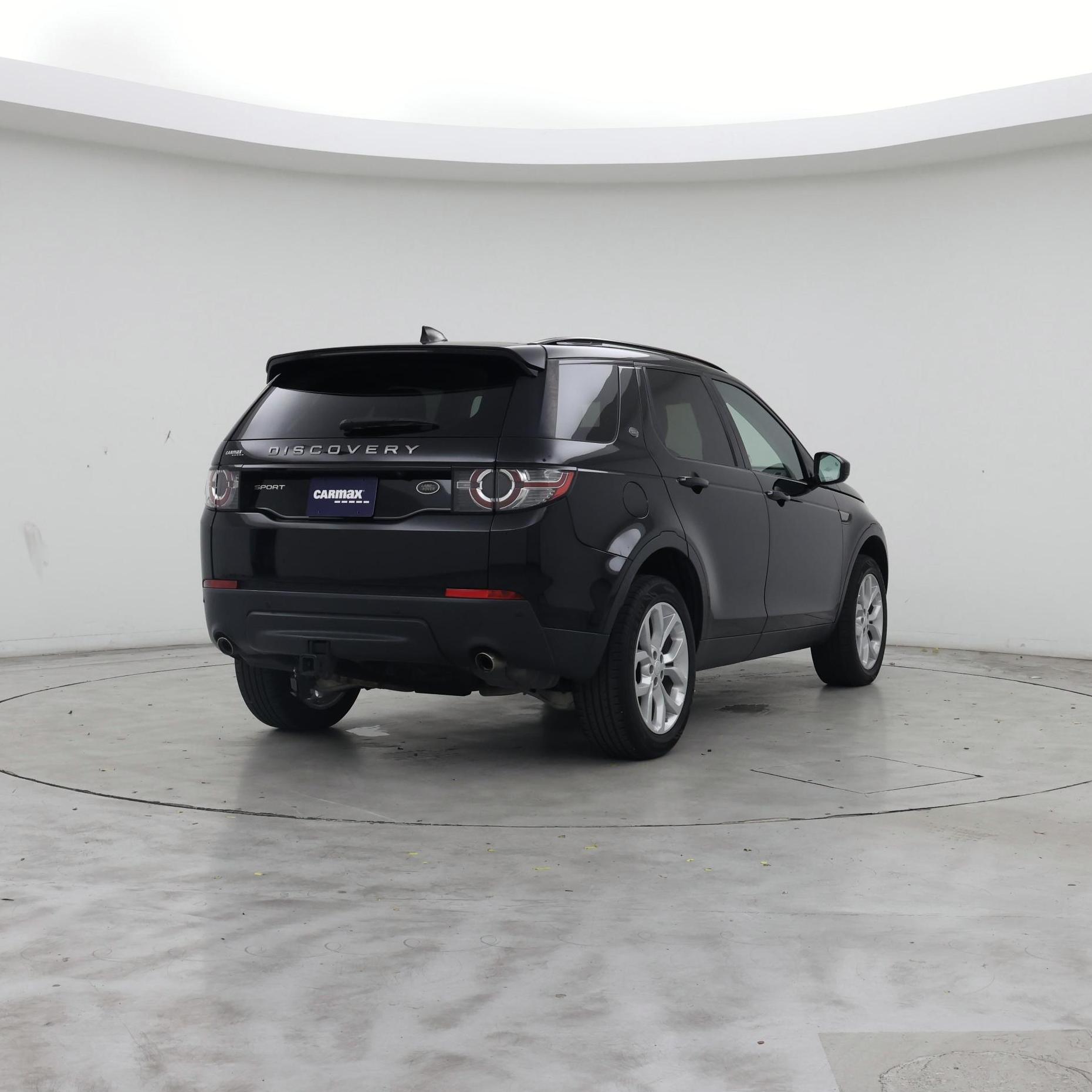 Thumbnail: 2019 Land Rover Discovery Sport - 8