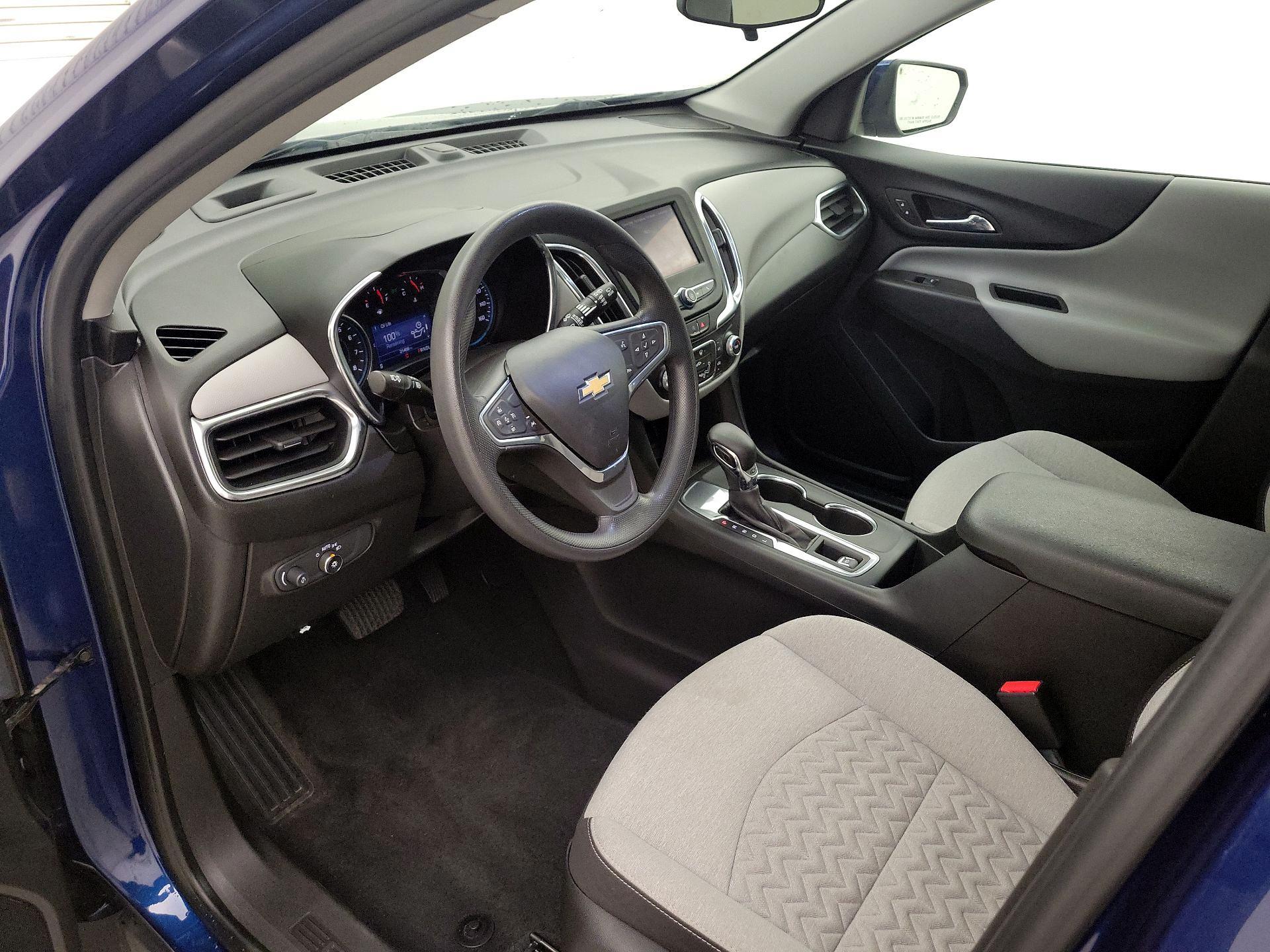 Thumbnail: 2022 Chevrolet Equinox - 11