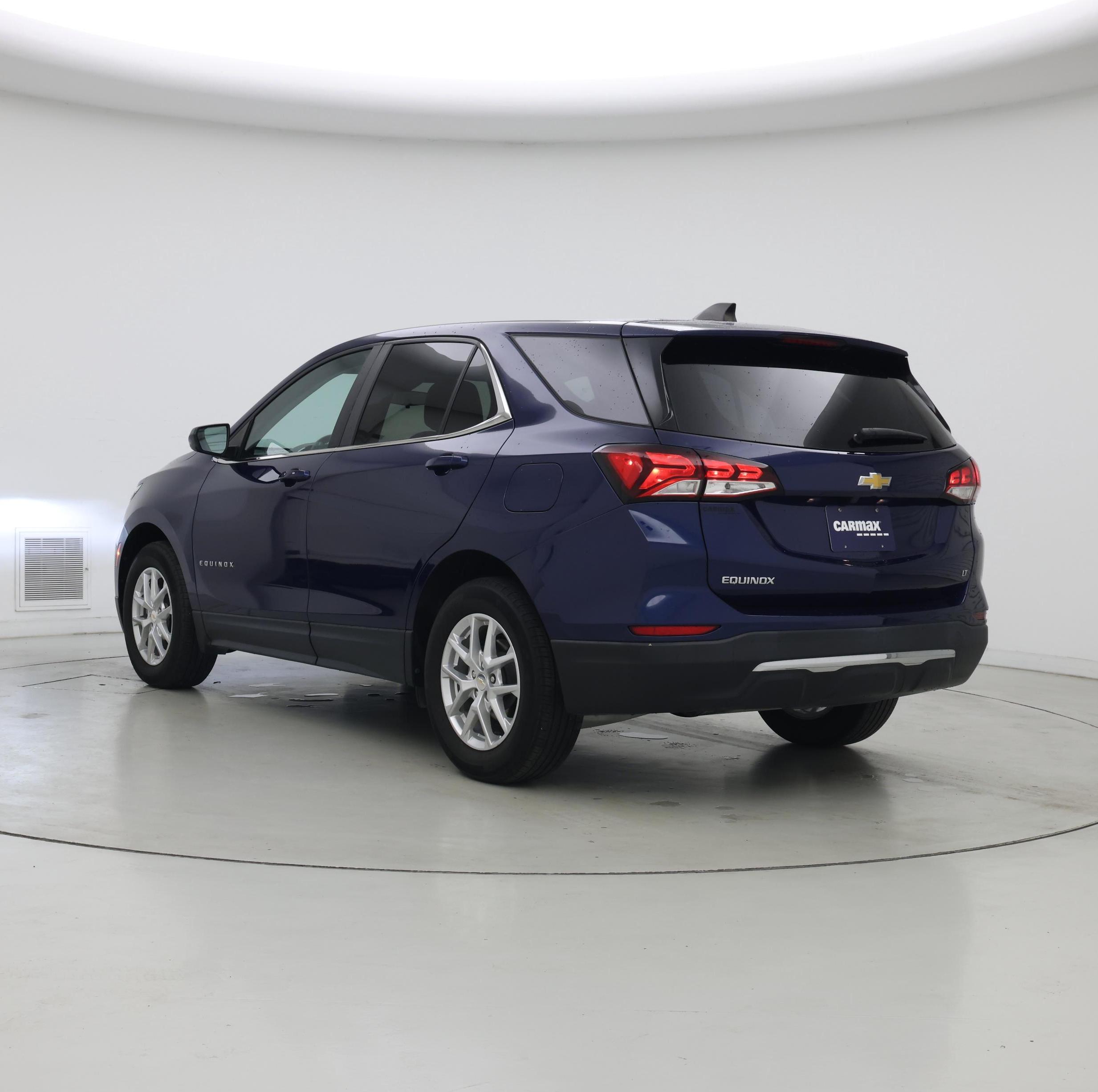 Thumbnail: 2022 Chevrolet Equinox - 2