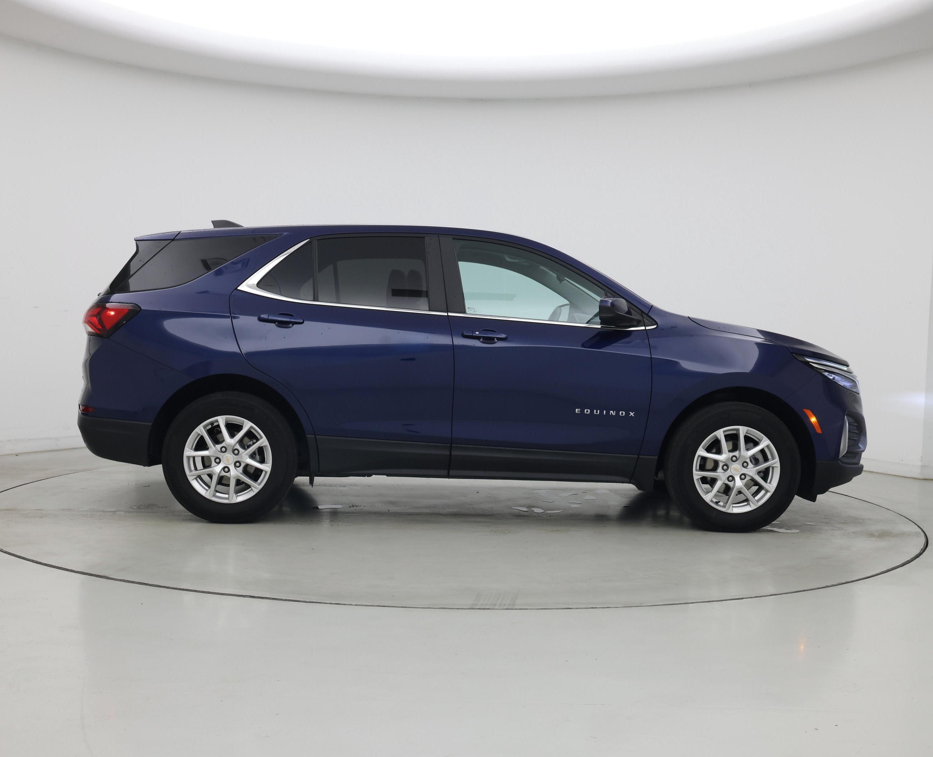 Thumbnail: 2022 Chevrolet Equinox - 7