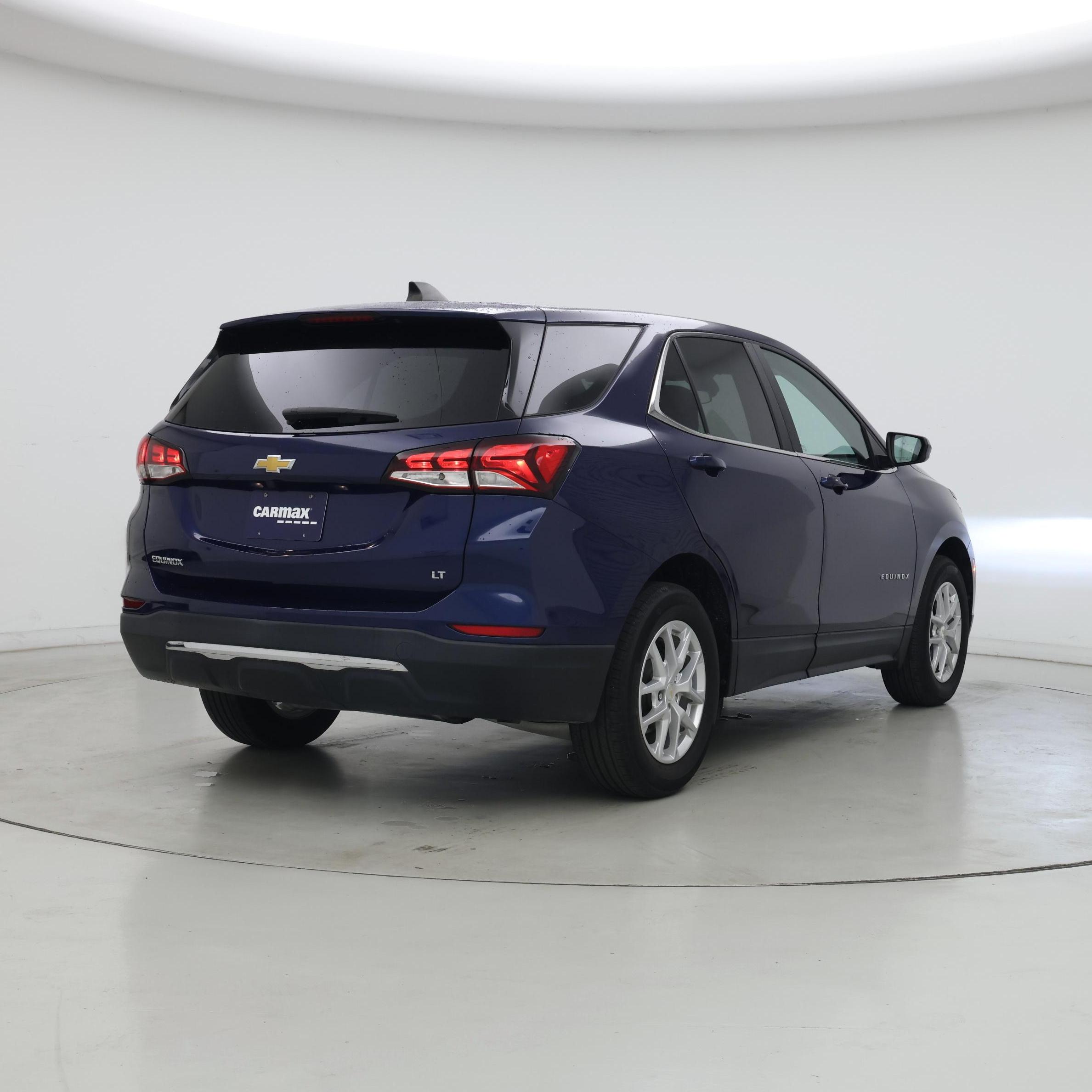 Thumbnail: 2022 Chevrolet Equinox - 8