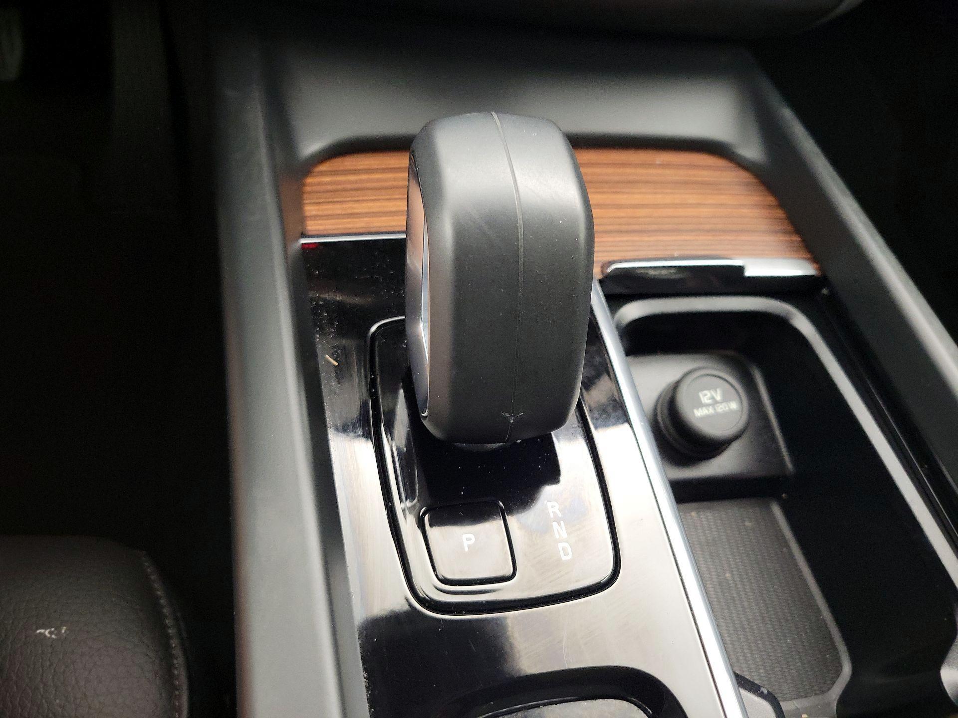 Thumbnail: 2023 Volvo XC60 - 18