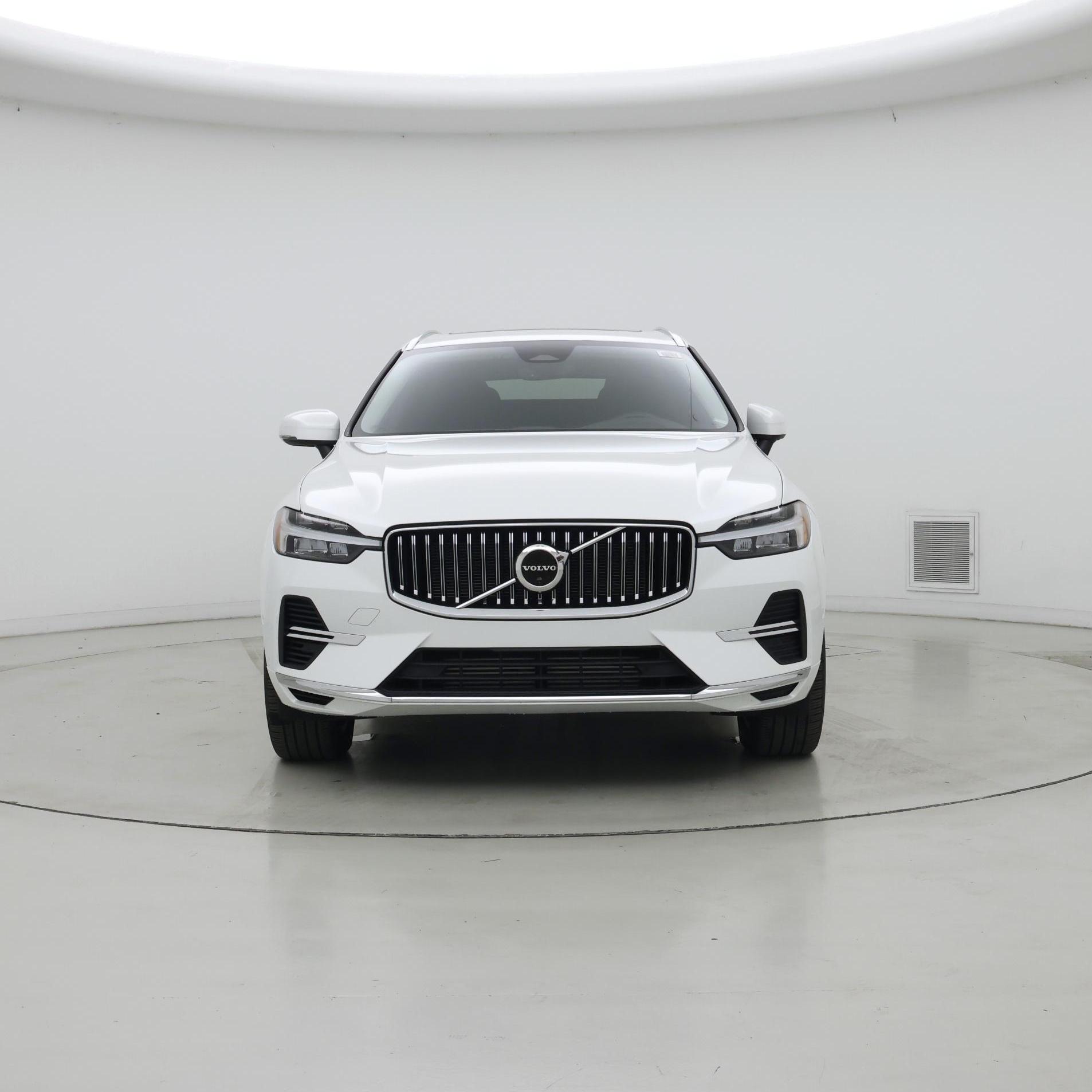 Thumbnail: 2023 Volvo XC60 - 5