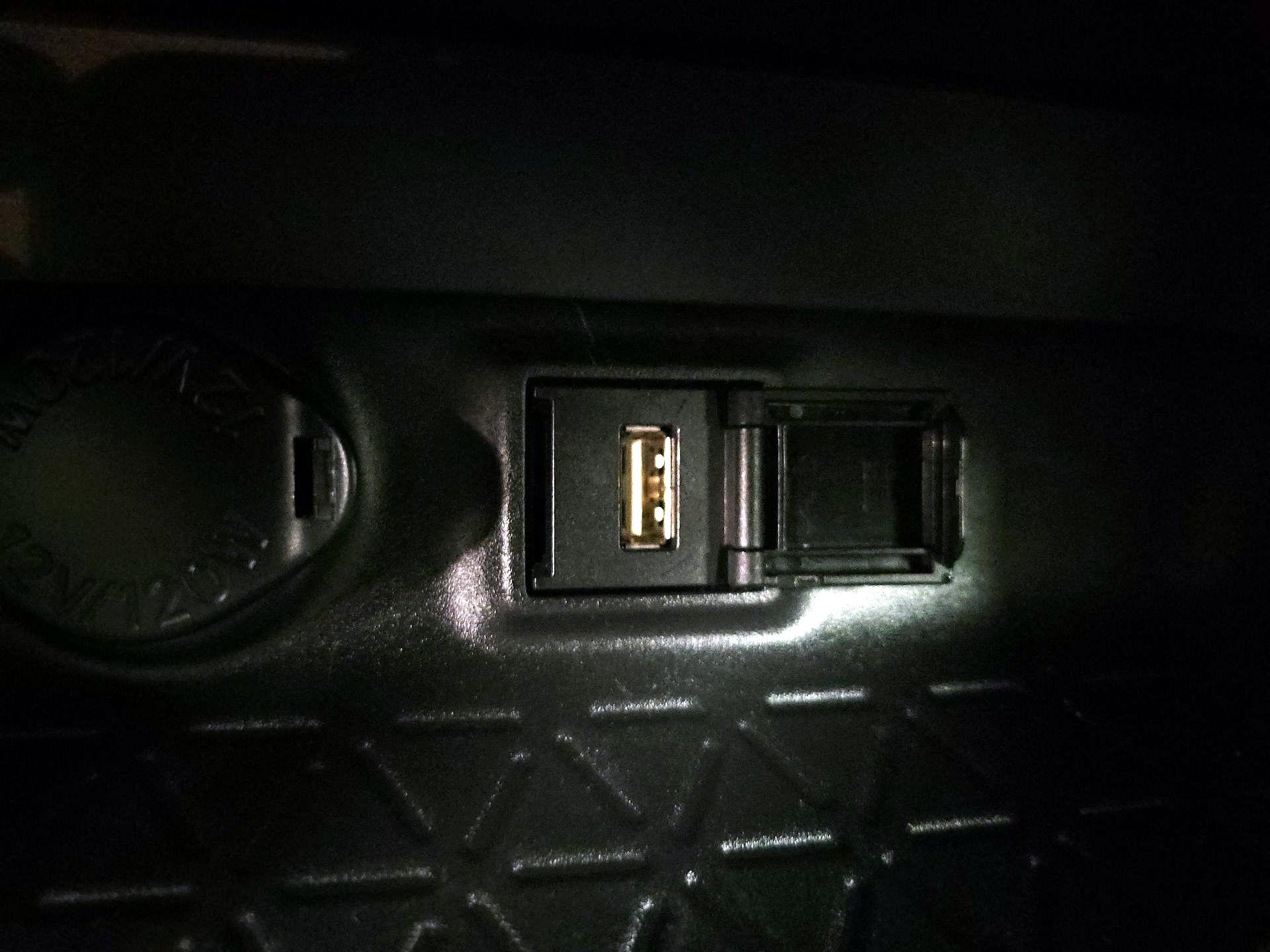 Thumbnail: 2021 Toyota RAV4 - 18