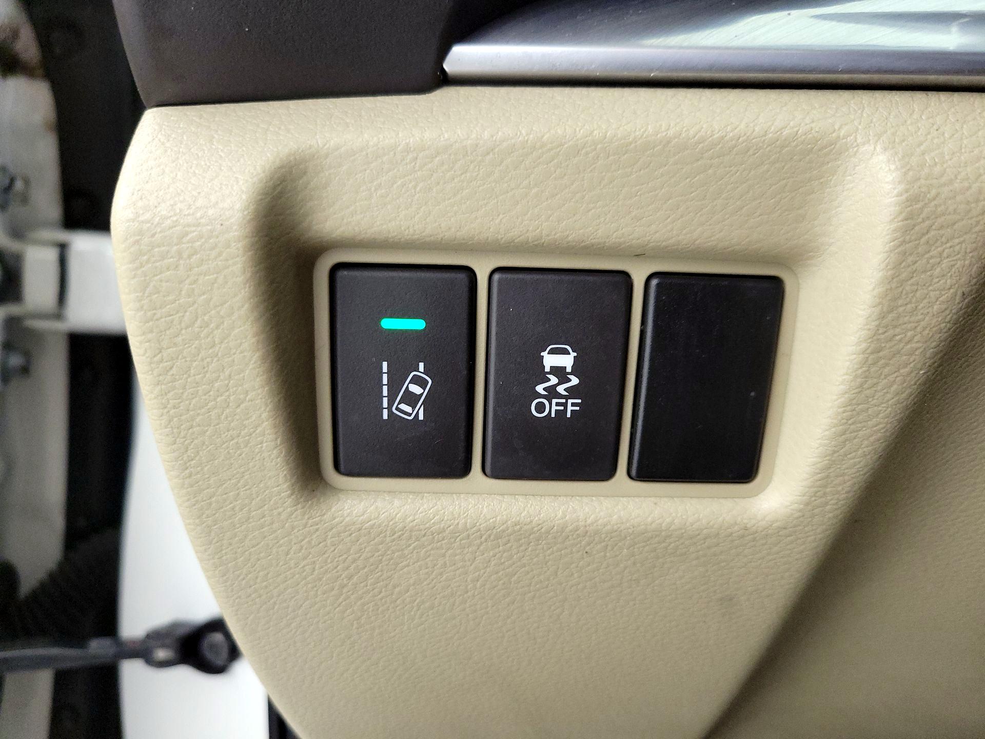 Thumbnail: 2016 Acura MDX - 13