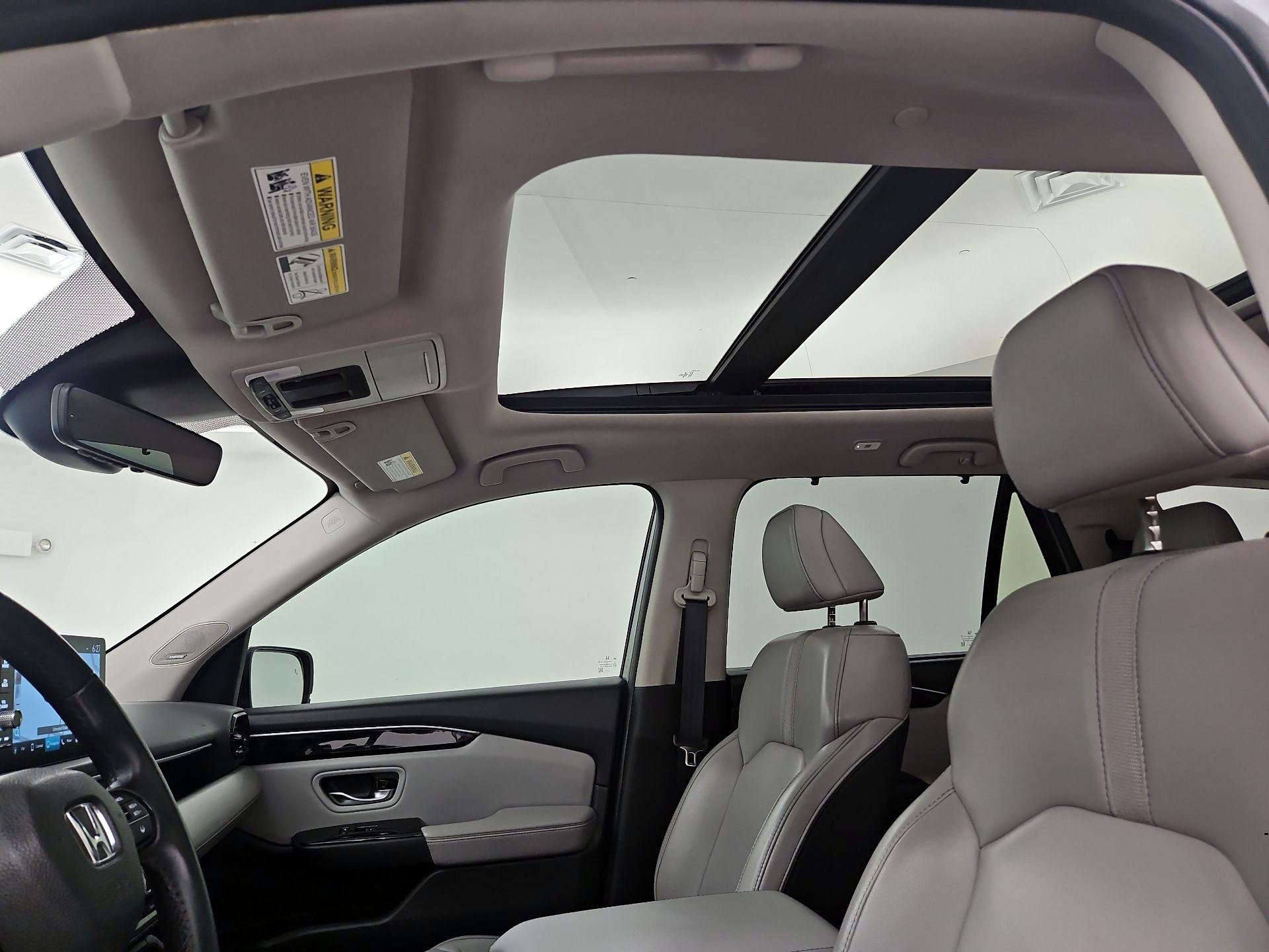 Thumbnail: 2024 Honda Pilot - 18