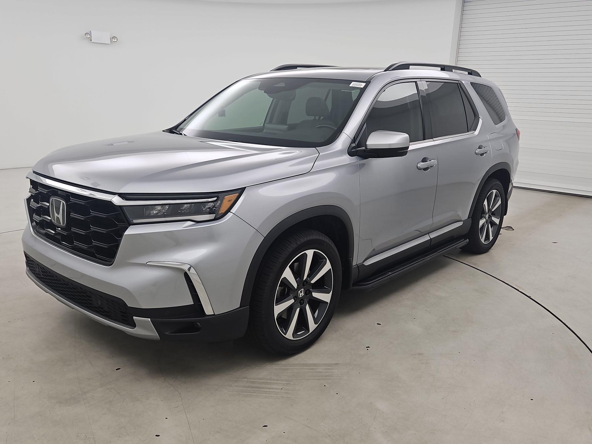 Thumbnail: 2024 Honda Pilot - 3