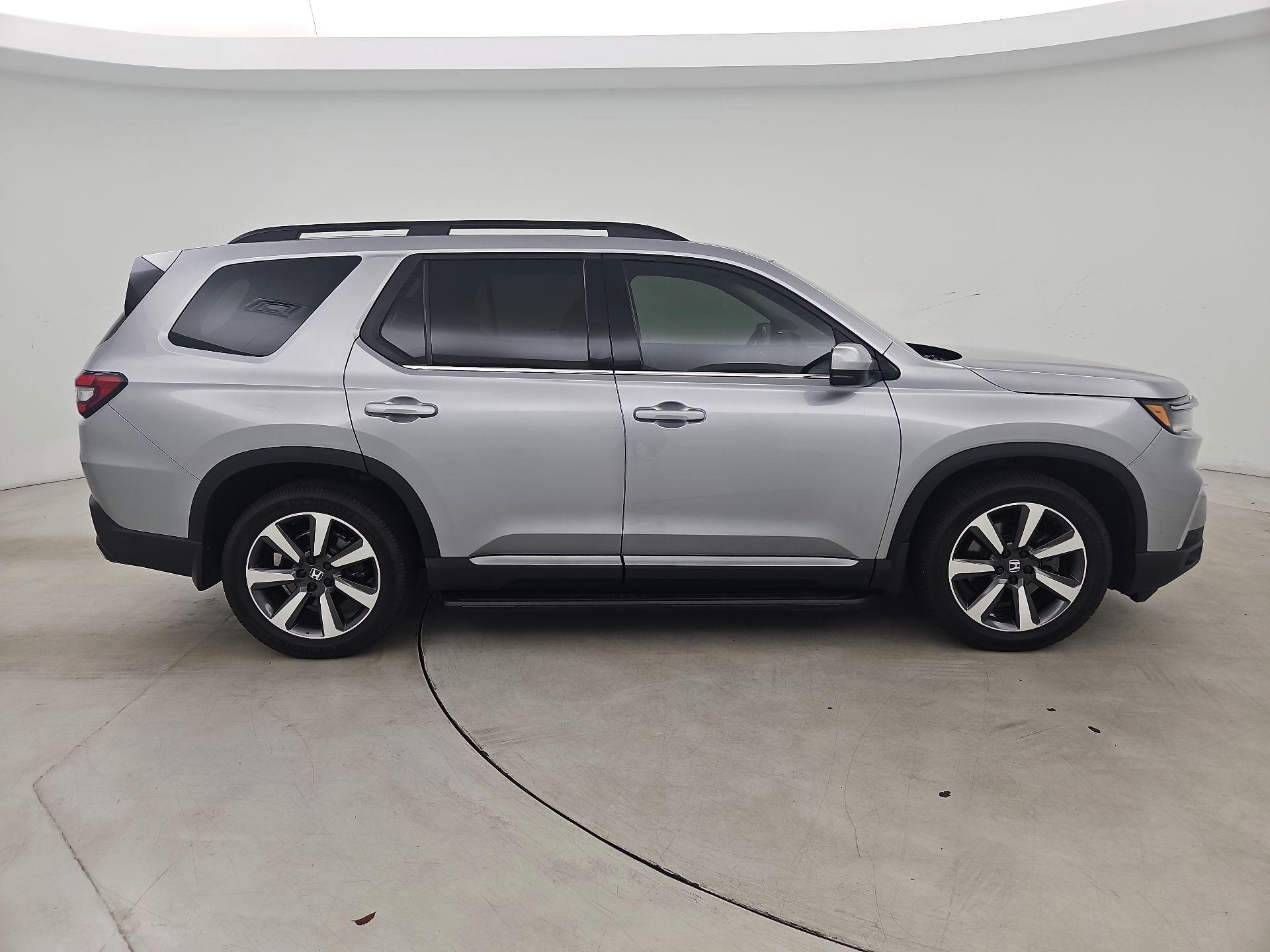 Thumbnail: 2024 Honda Pilot - 4