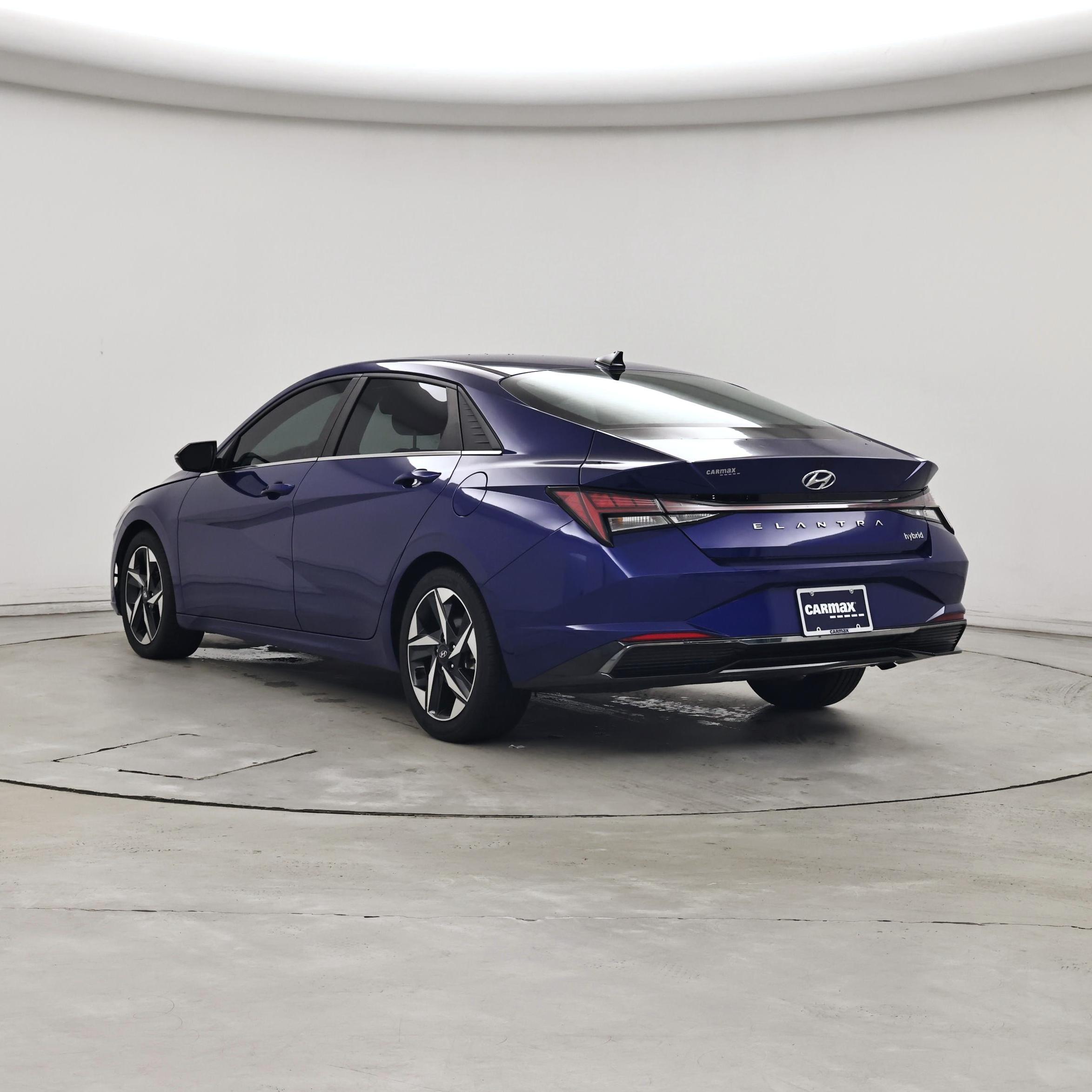 Thumbnail: 2021 Hyundai Elantra - 2