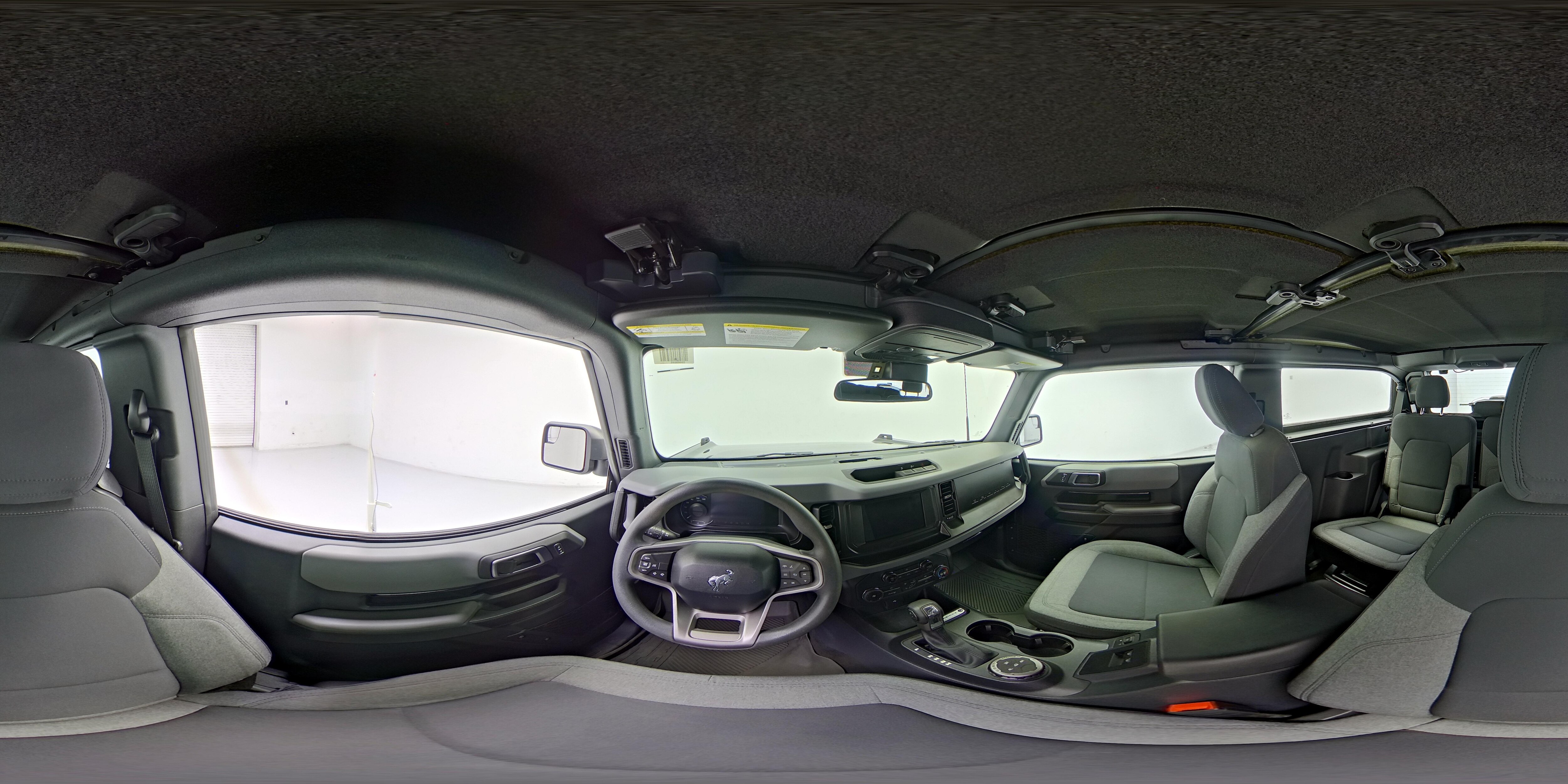 2023 Ford Bronco 2-Door Base - Photo 26