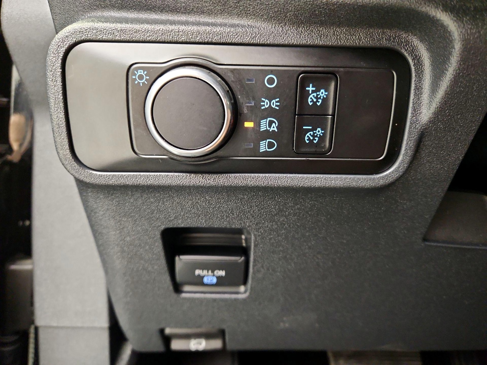 2023 Ford Bronco 2-Door Base - Photo 14