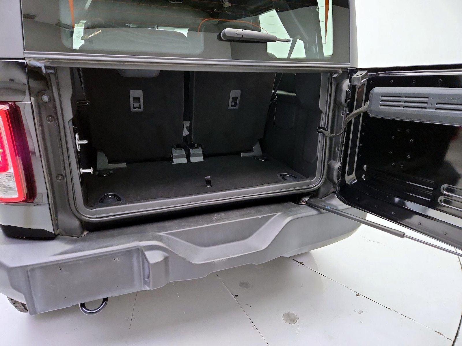 2023 Ford Bronco 2-Door Base - Photo 21