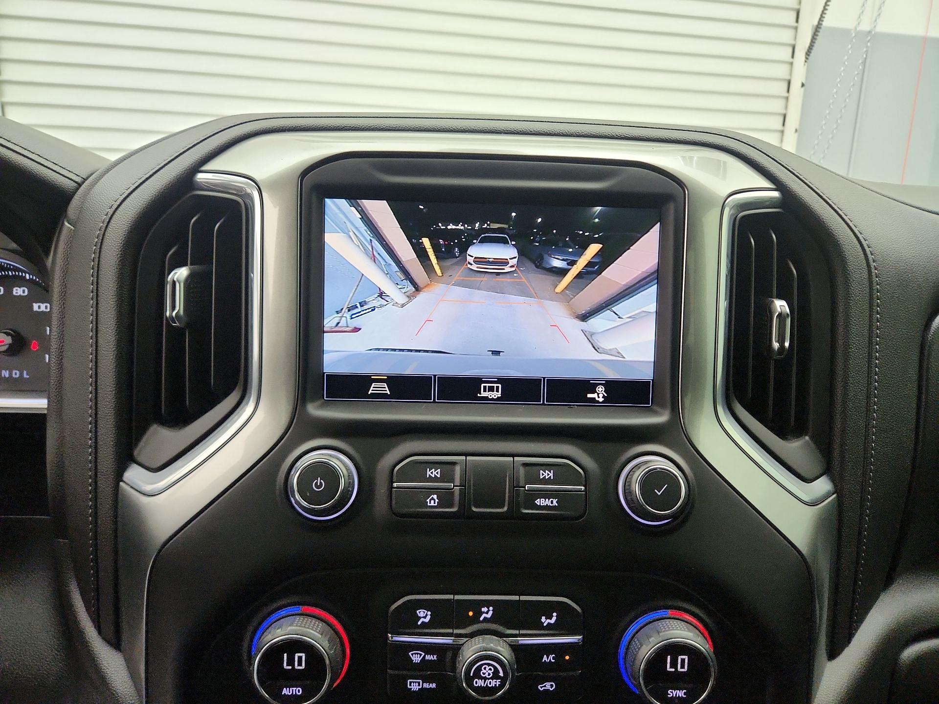 Thumbnail: 2021 Chevrolet Silverado 1500 - 14