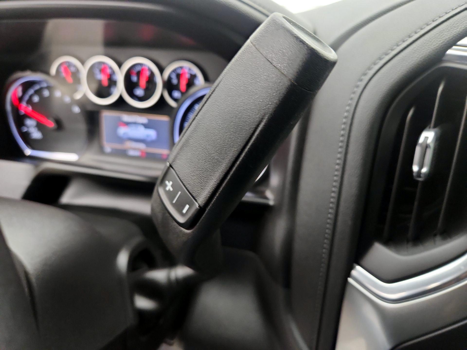 Thumbnail: 2021 Chevrolet Silverado 1500 - 17