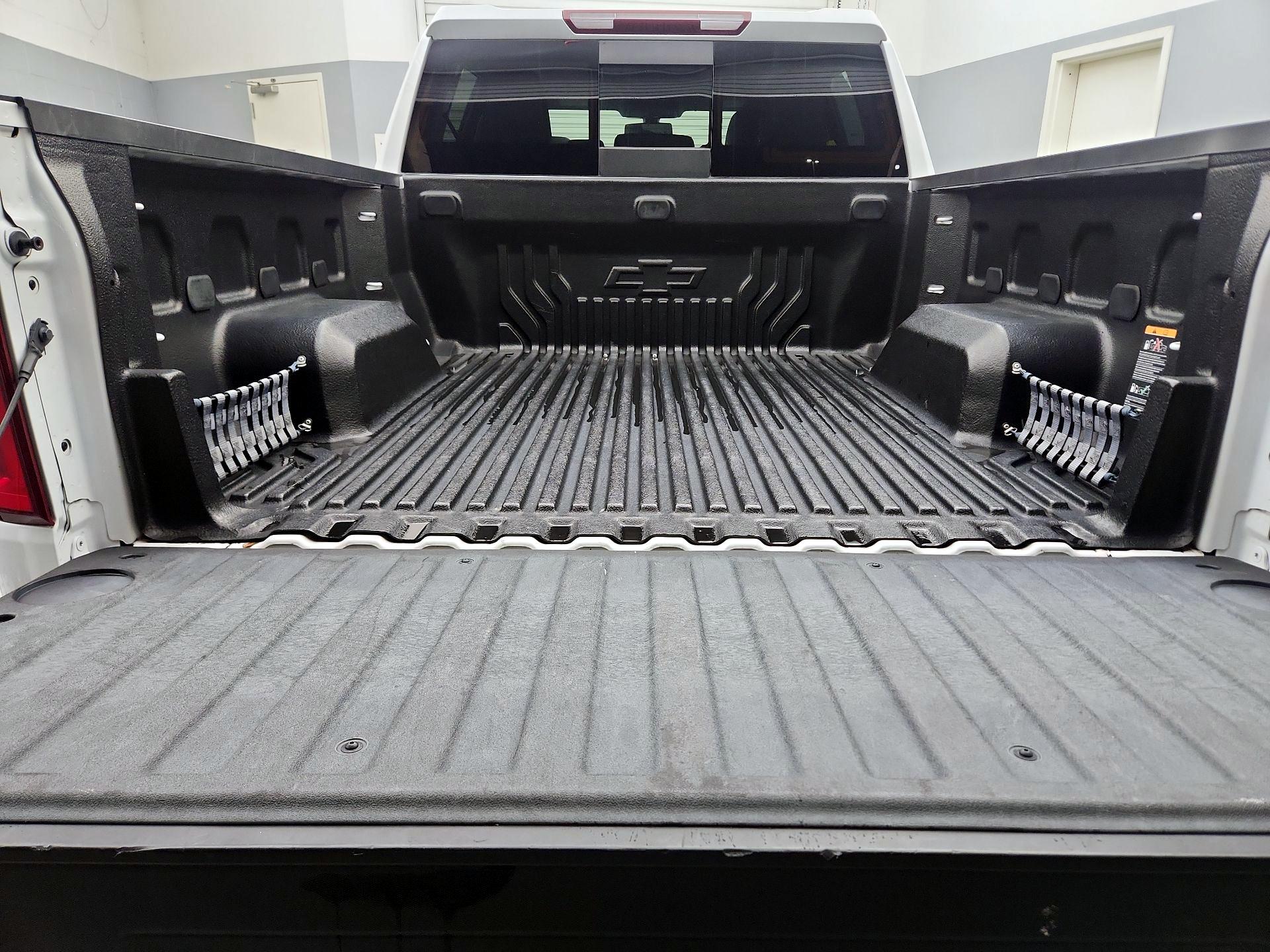 Thumbnail: 2021 Chevrolet Silverado 1500 - 20