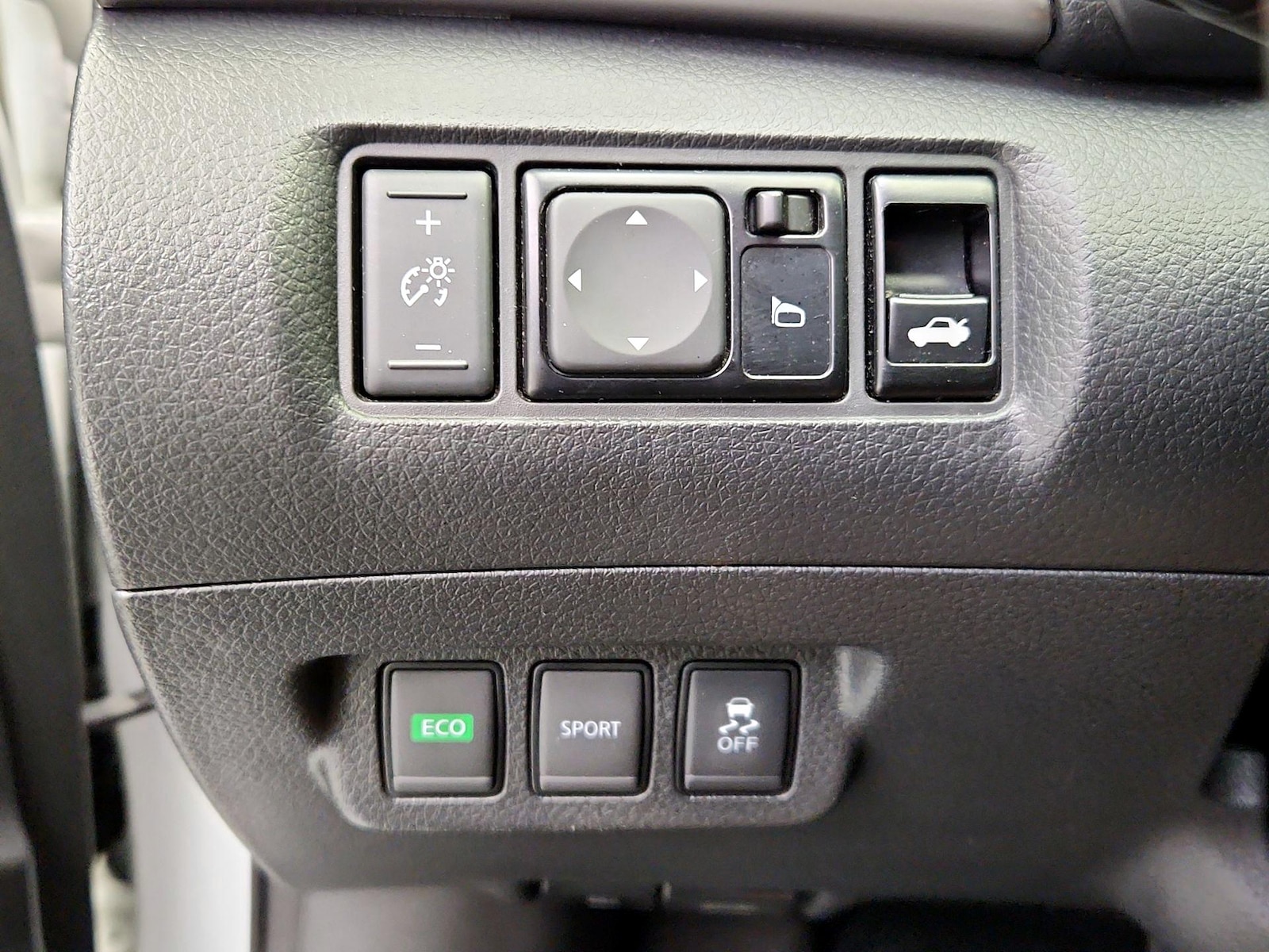 2017 Nissan Sentra SR - Photo 14