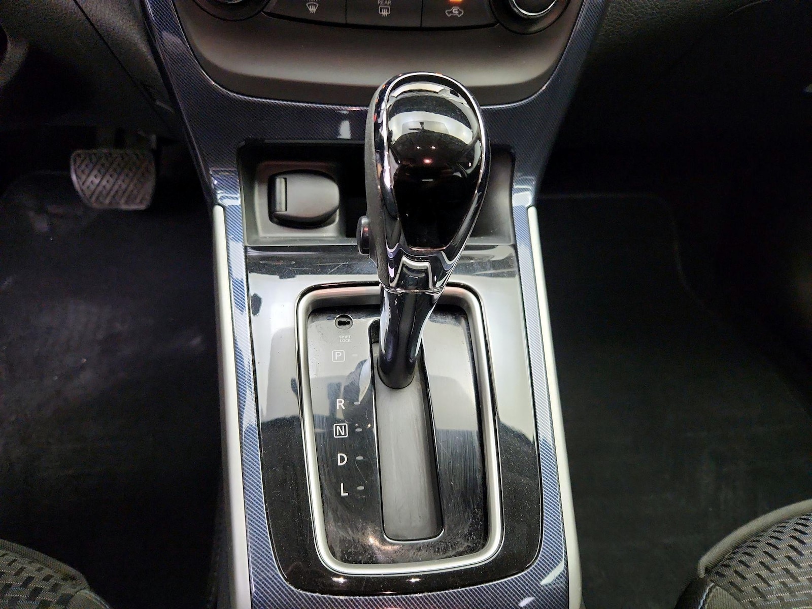 2017 Nissan Sentra SR - Photo 19