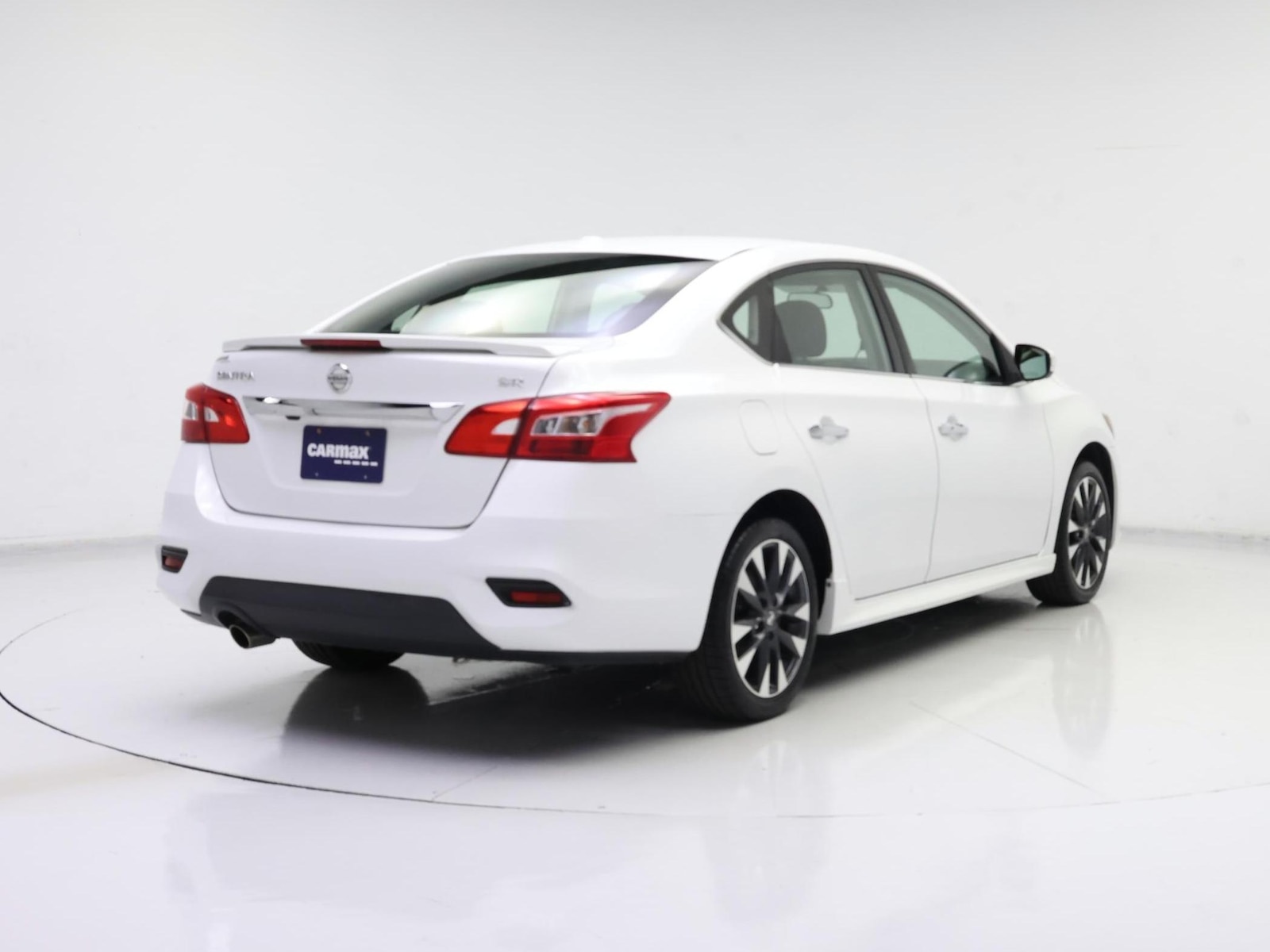 2017 Nissan Sentra SR - Photo 9