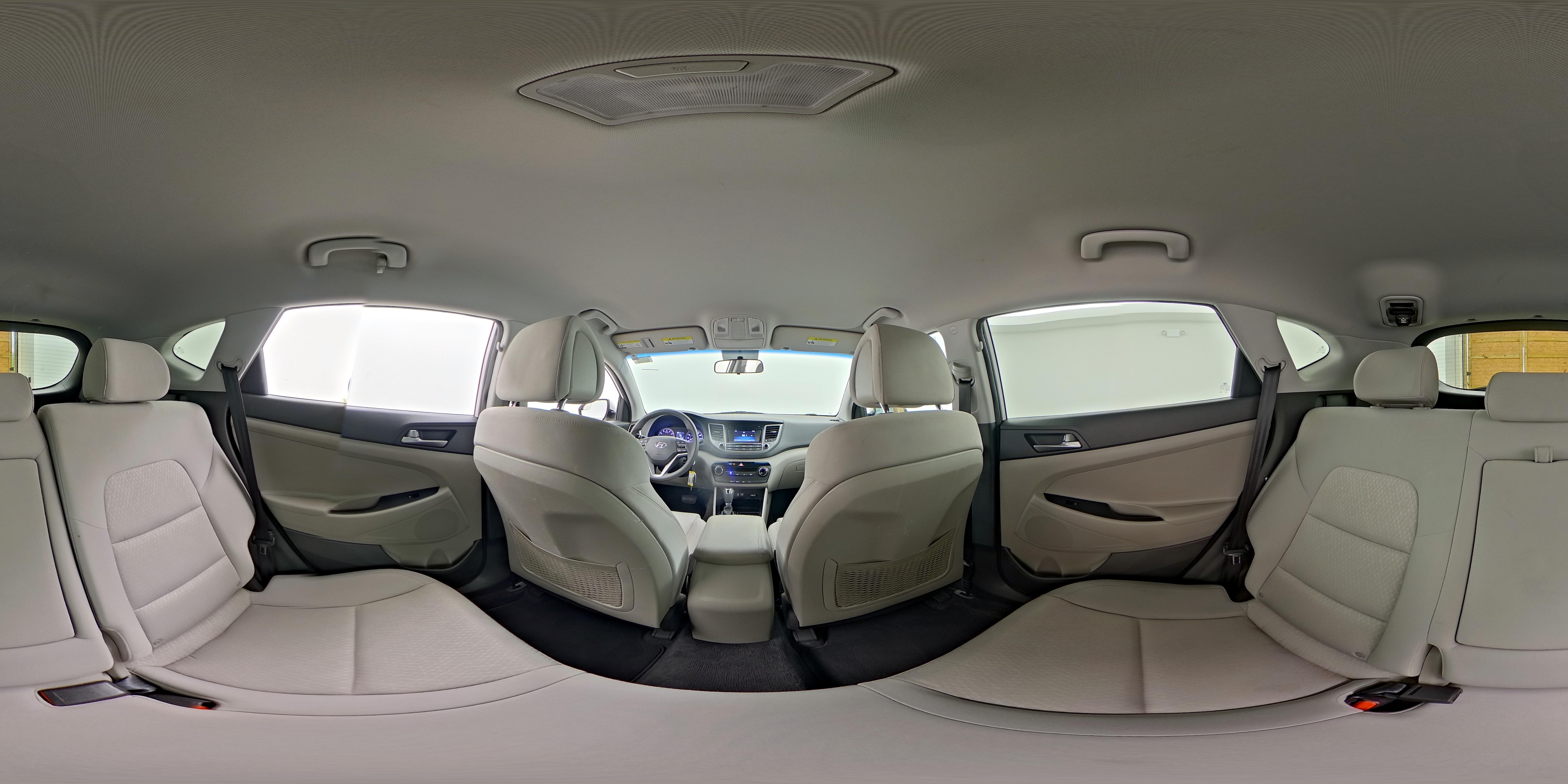 2017 Hyundai Tucson SE - Photo 25