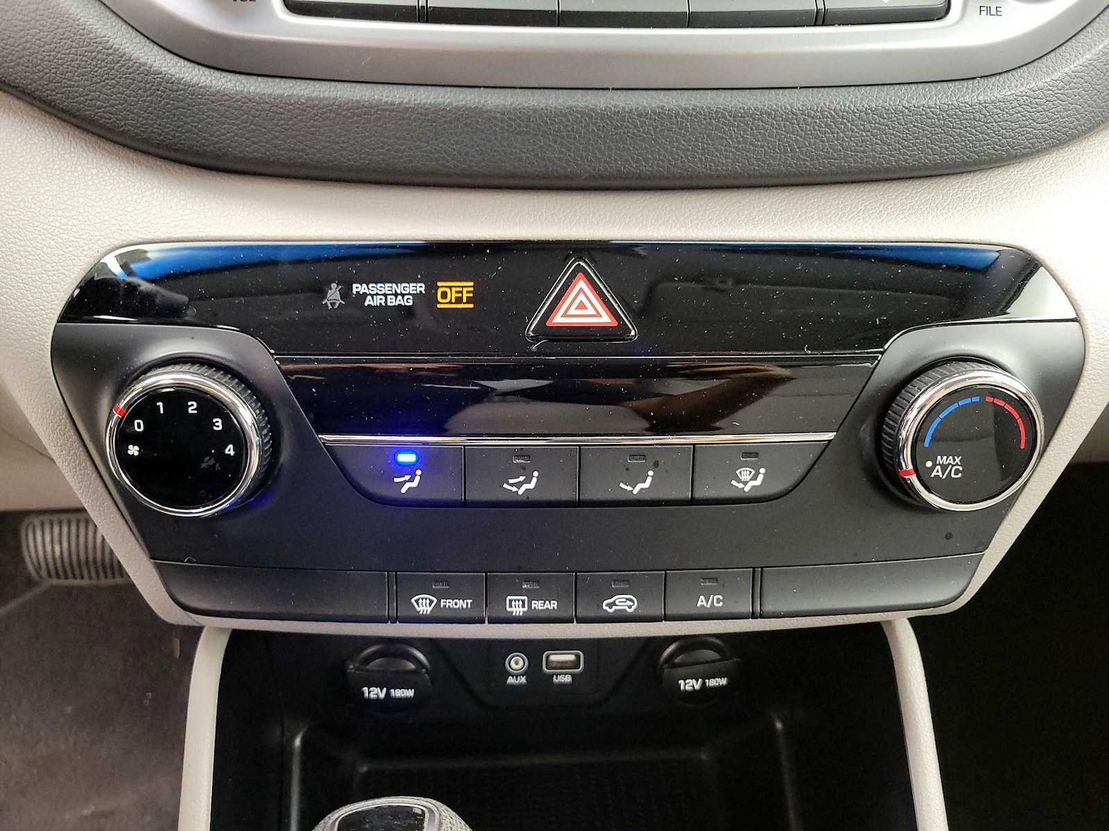 2017 Hyundai Tucson SE - Photo 17