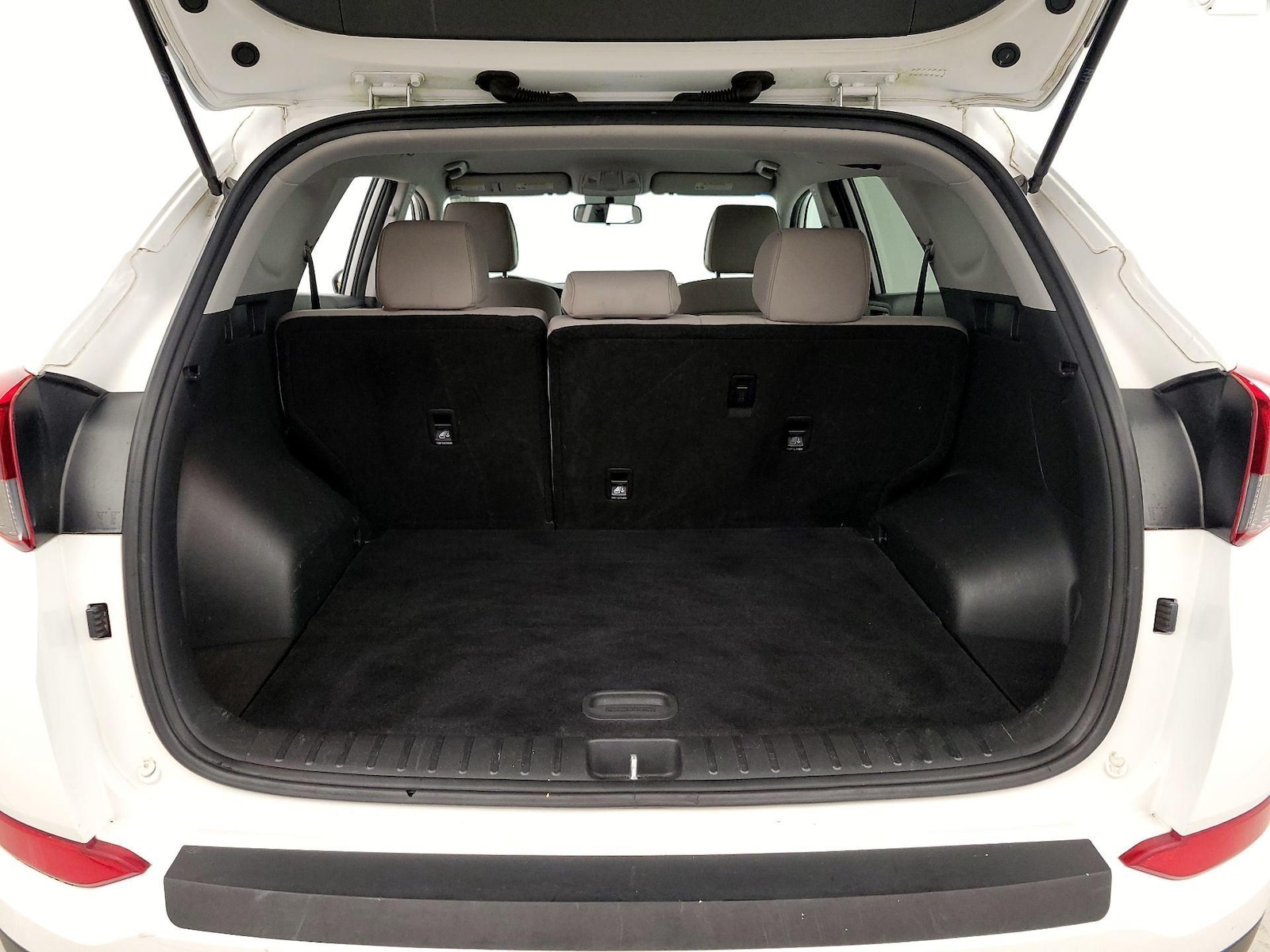 2017 Hyundai Tucson SE - Photo 21