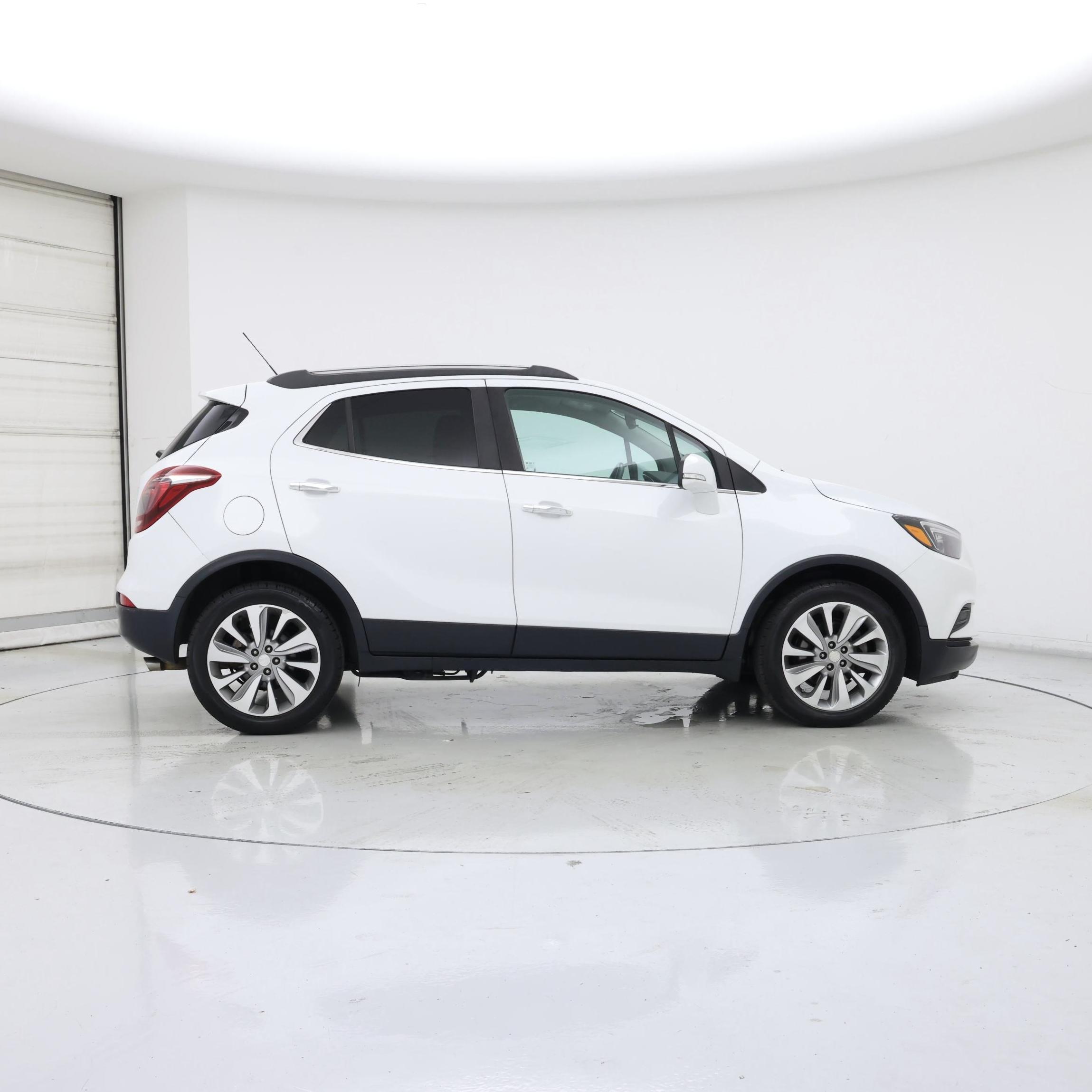 Thumbnail: 2018 Buick Encore - 7
