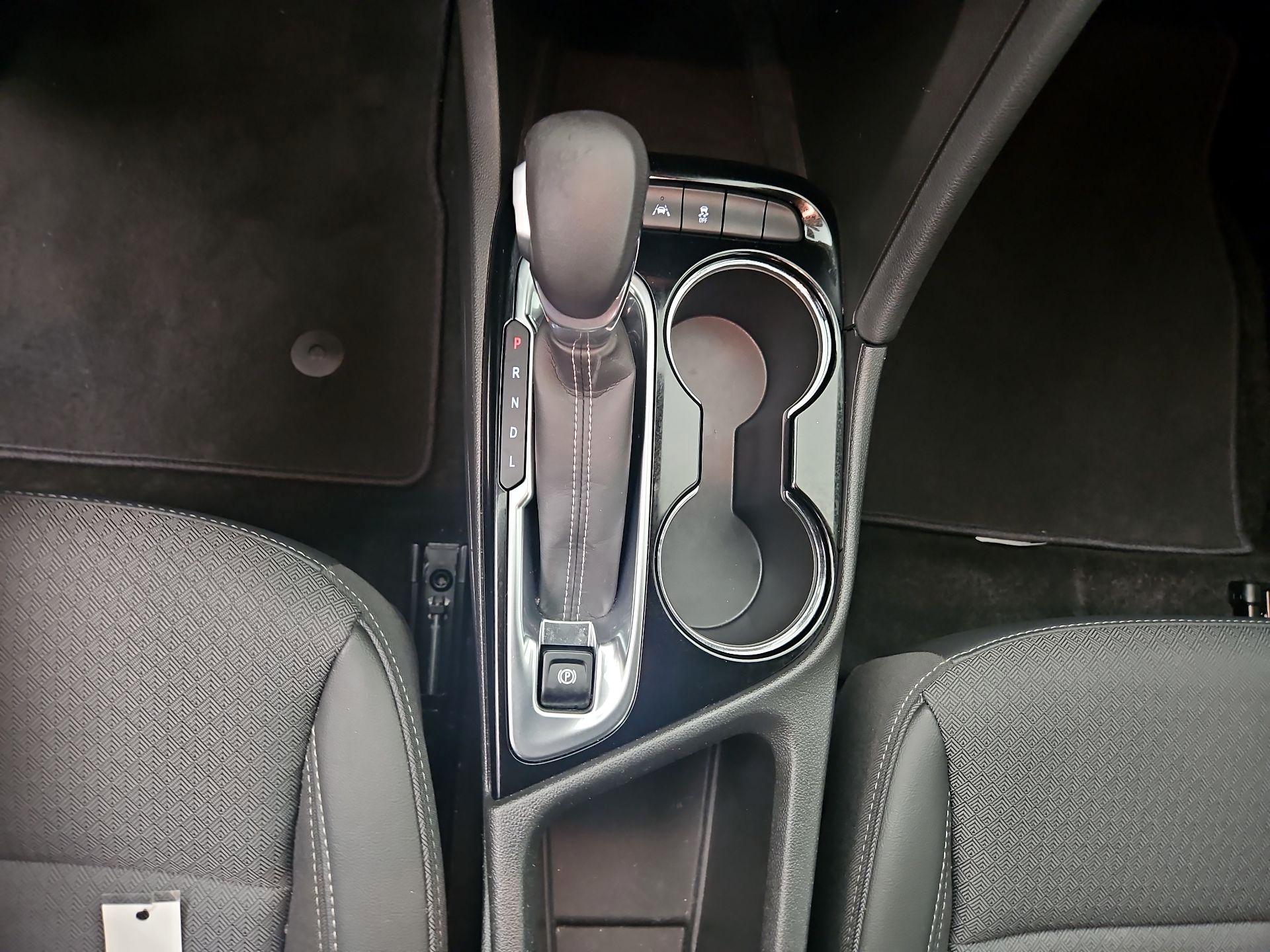 Thumbnail: 2023 Buick Encore GX - 15