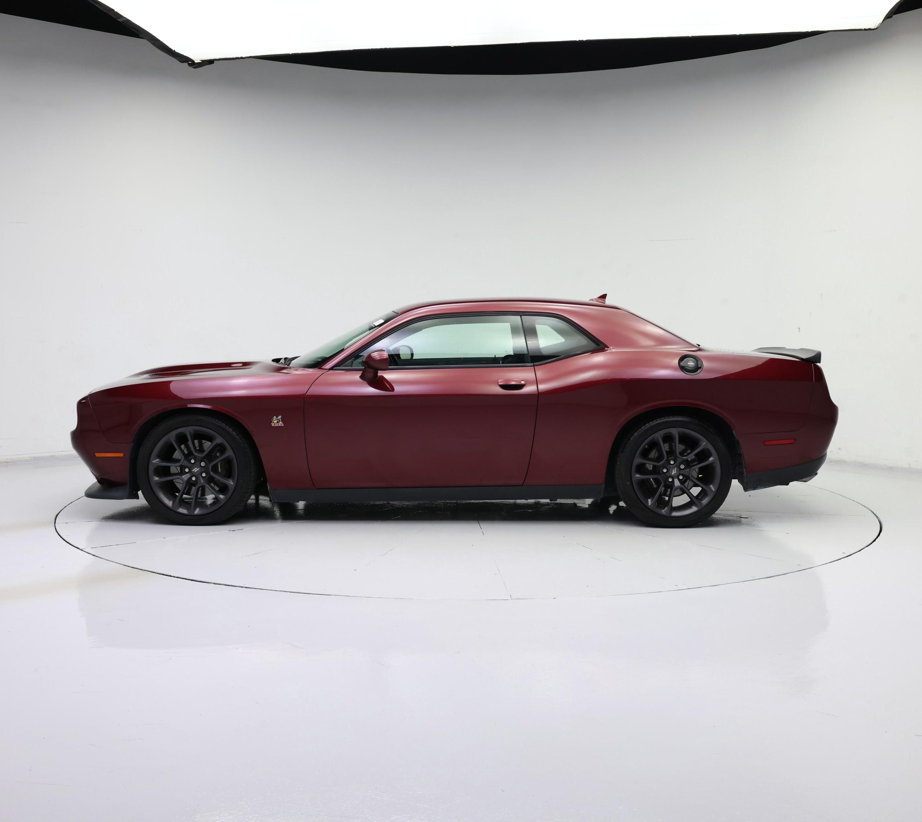 Thumbnail: 2020 Dodge Challenger - 3