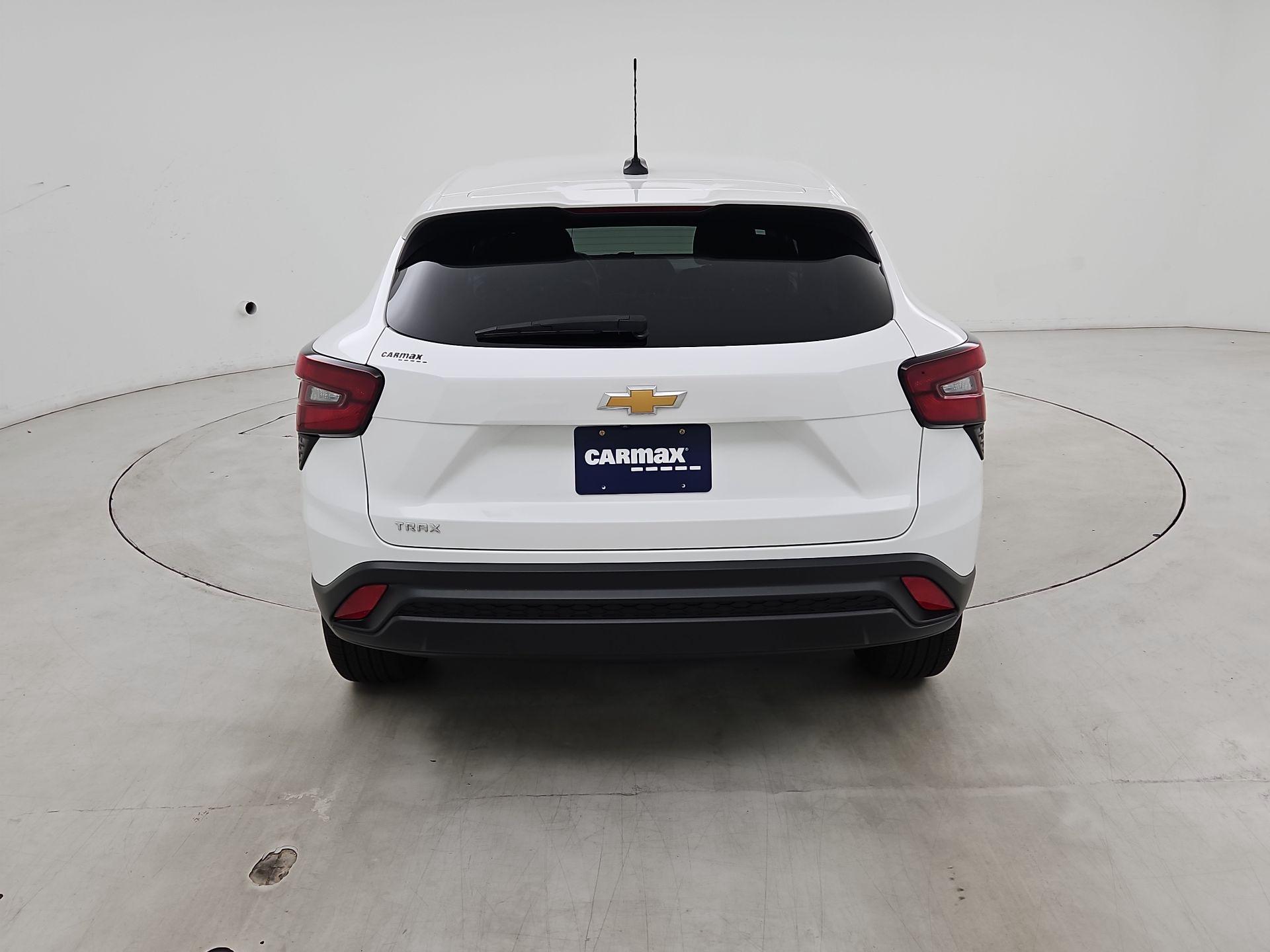 Thumbnail: 2024 Chevrolet Trax - 6