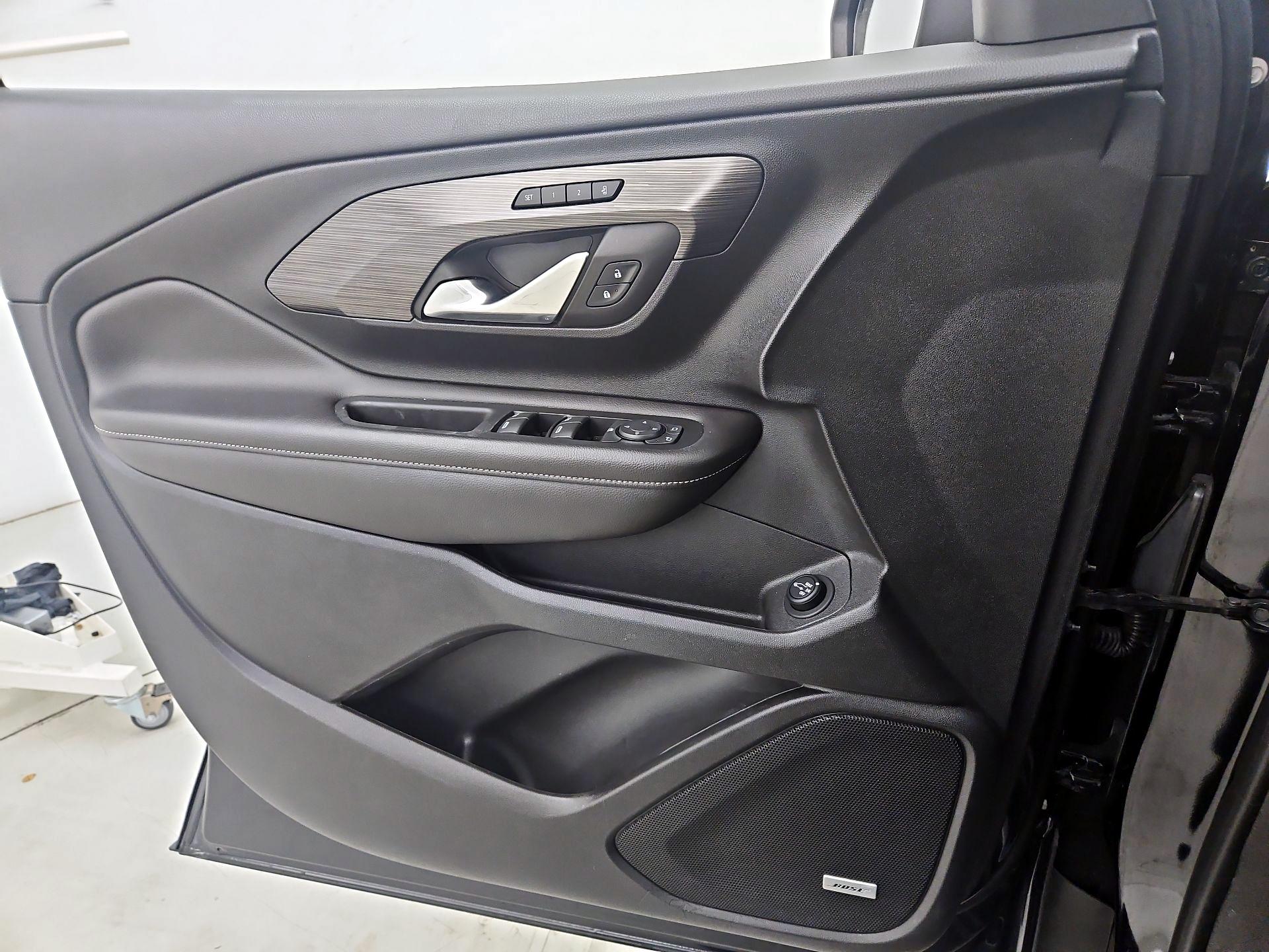 Thumbnail: 2022 GMC Terrain - 12