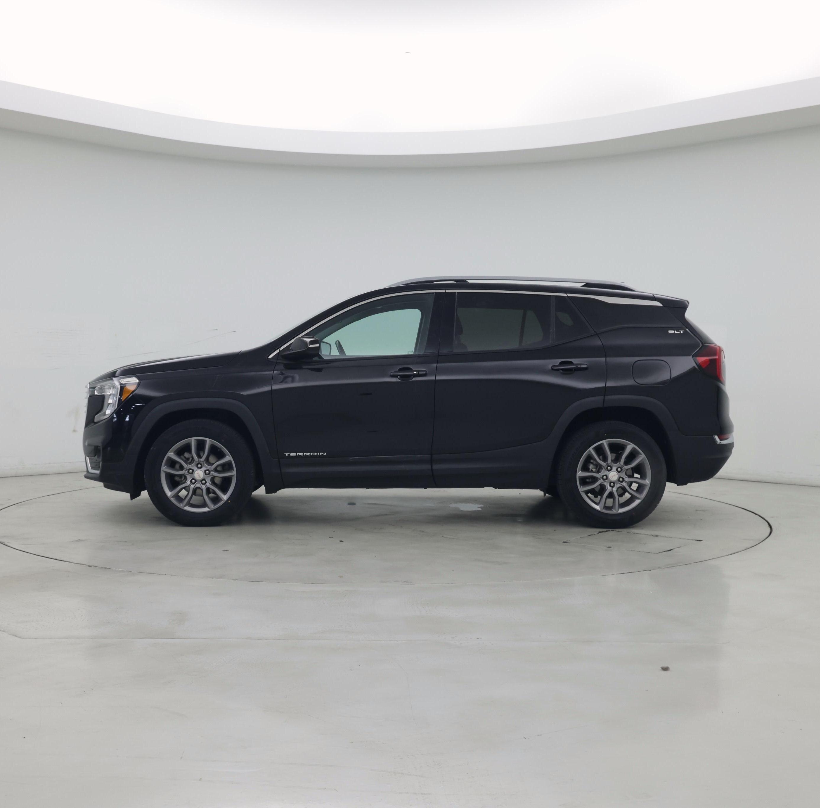 Thumbnail: 2022 GMC Terrain - 3