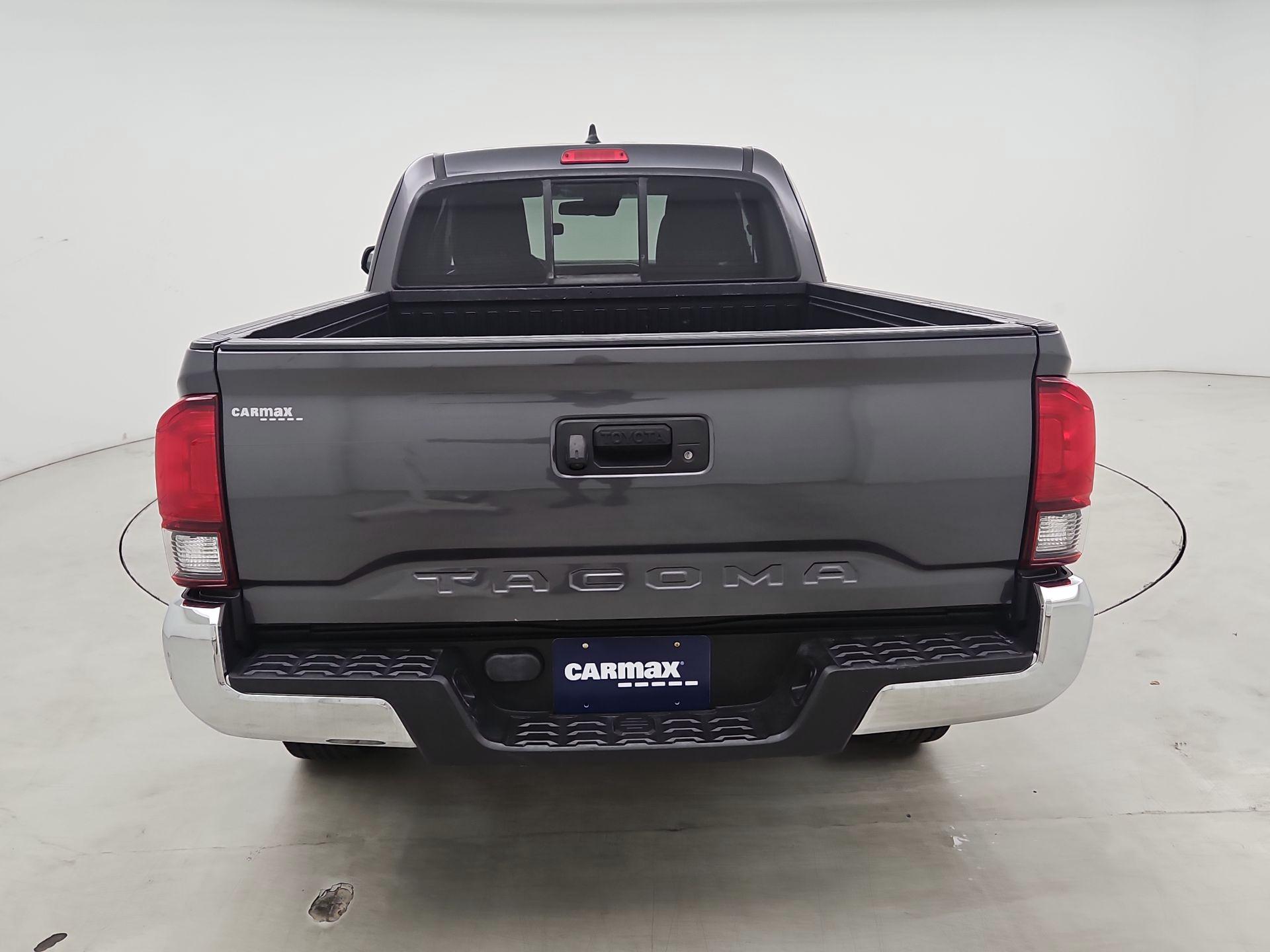 Thumbnail: 2022 Toyota Tacoma - 6