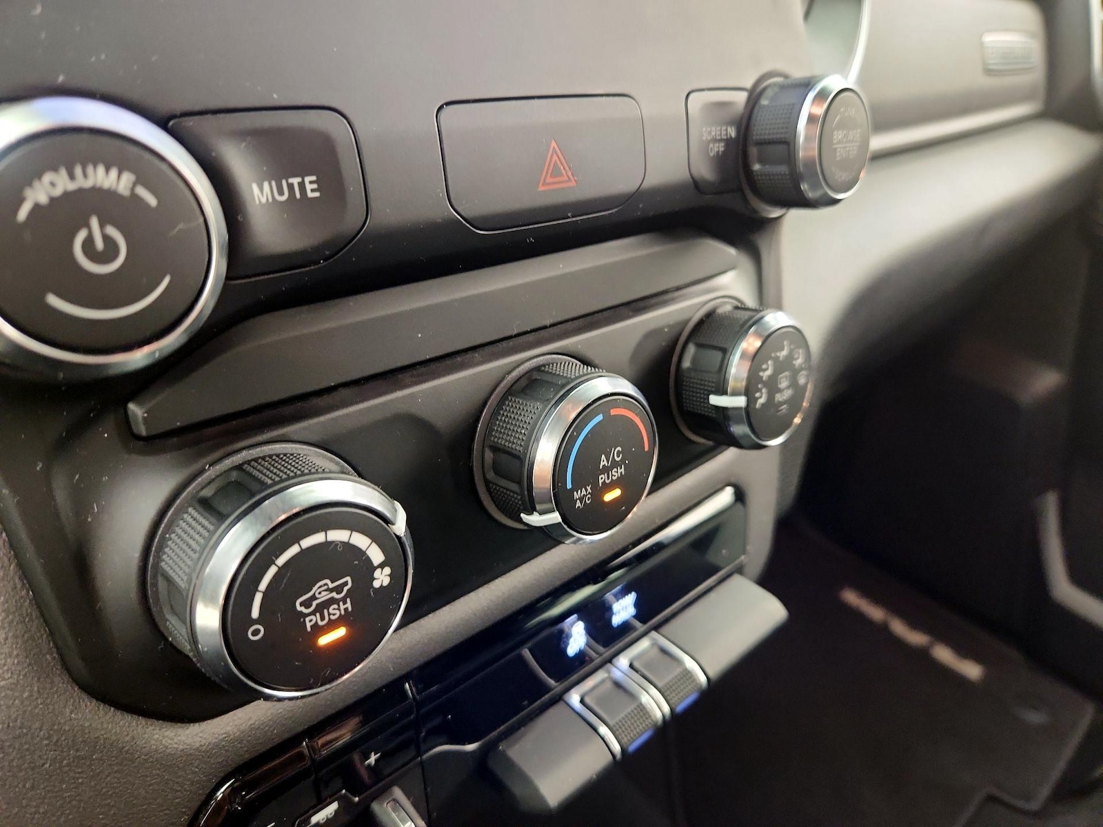 2024 RAM Ram 2500 Pickup Big Horn - Photo 17