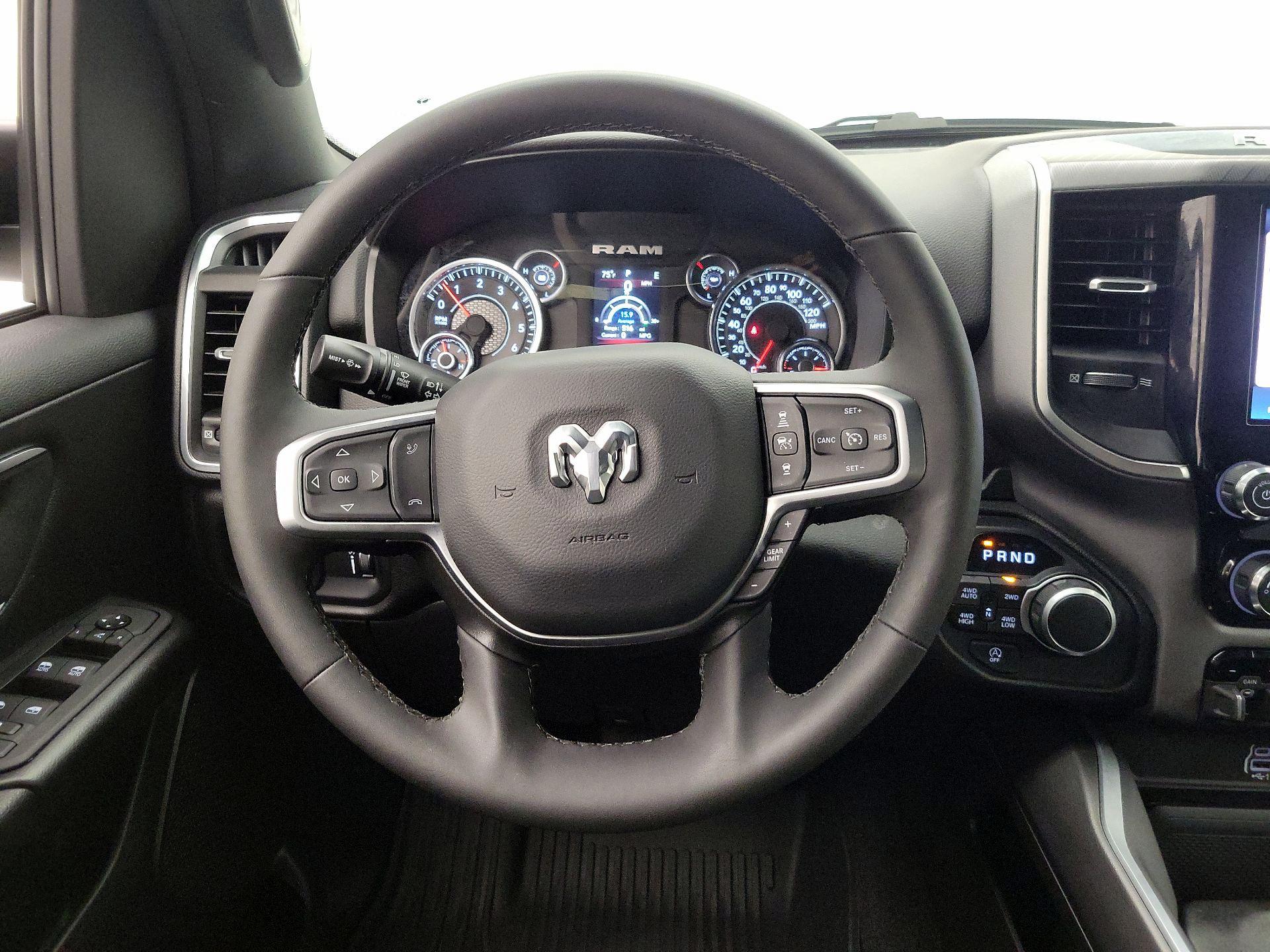 Thumbnail: 2025 RAM 1500 - 10