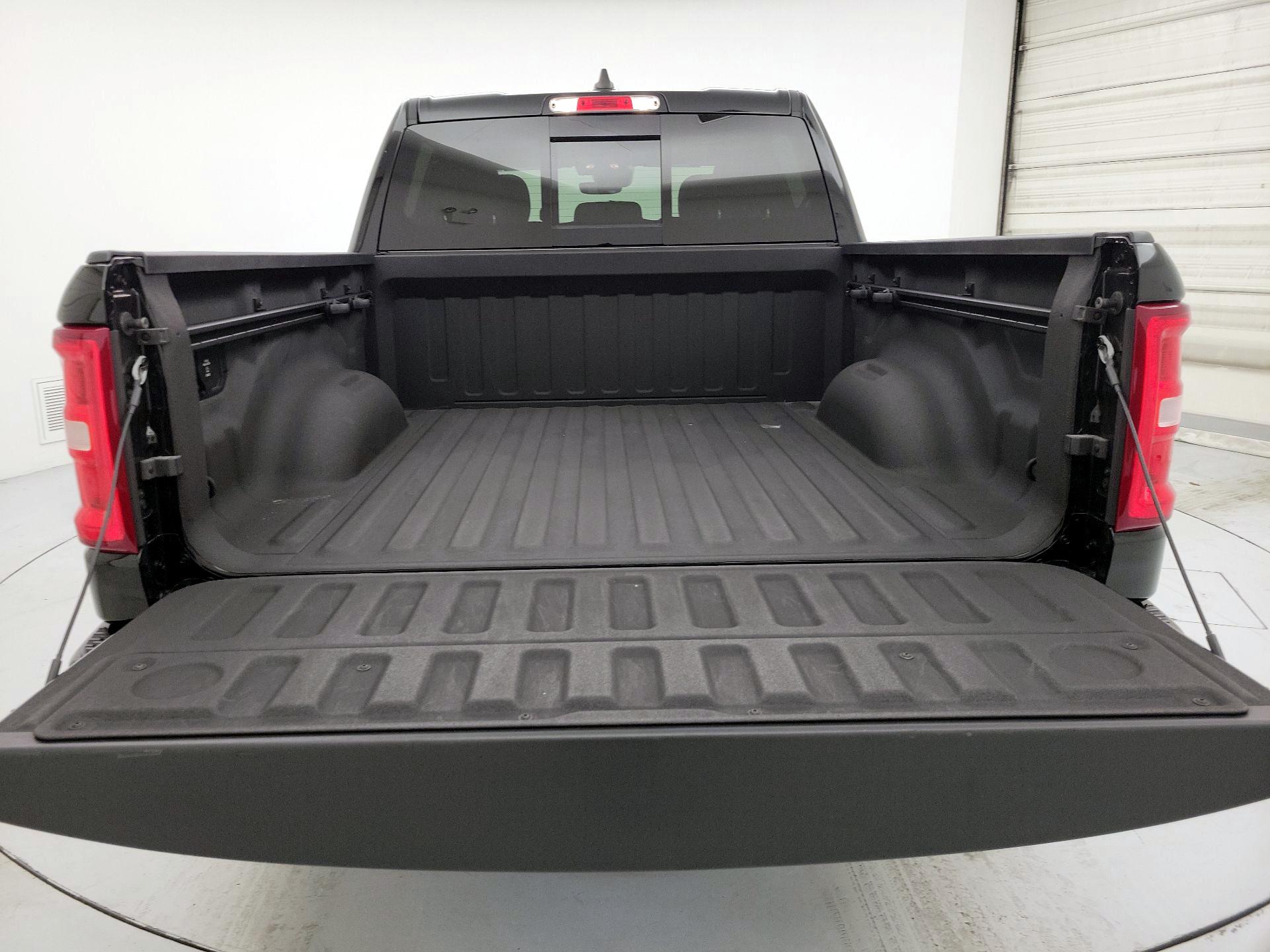 Thumbnail: 2025 RAM 1500 - 20