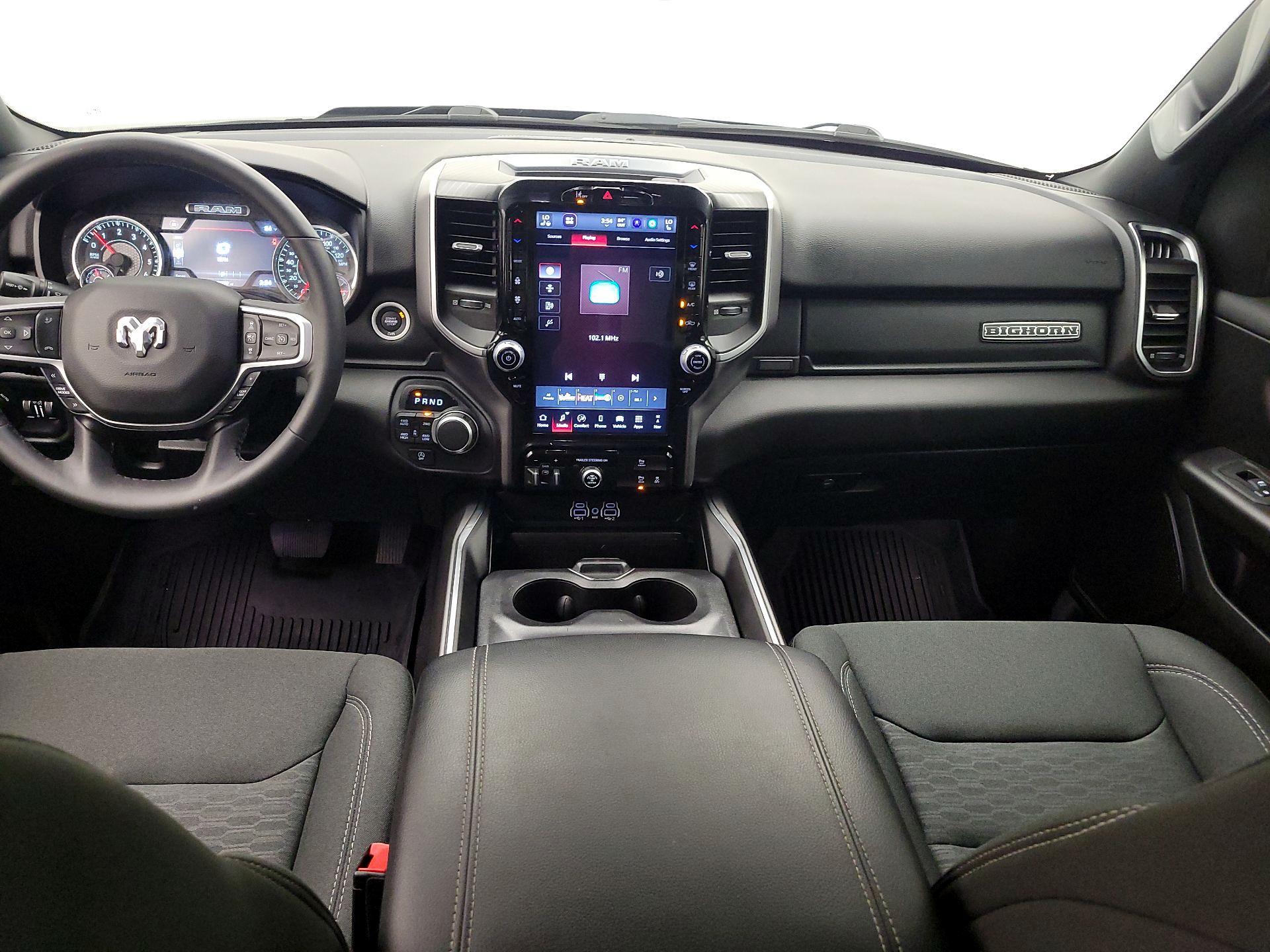 Thumbnail: 2025 RAM 1500 - 9