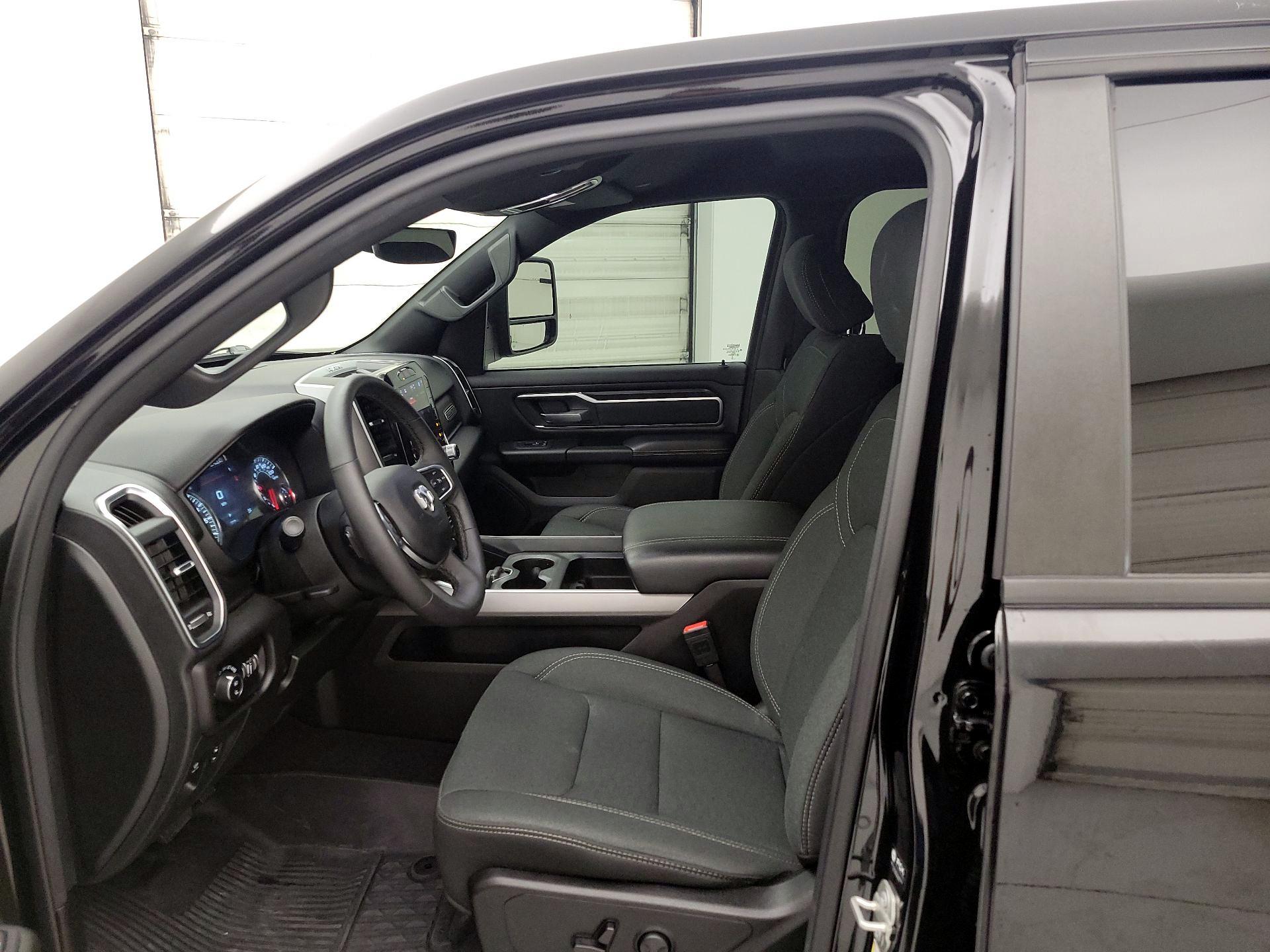 Thumbnail: 2025 RAM 1500 - 11